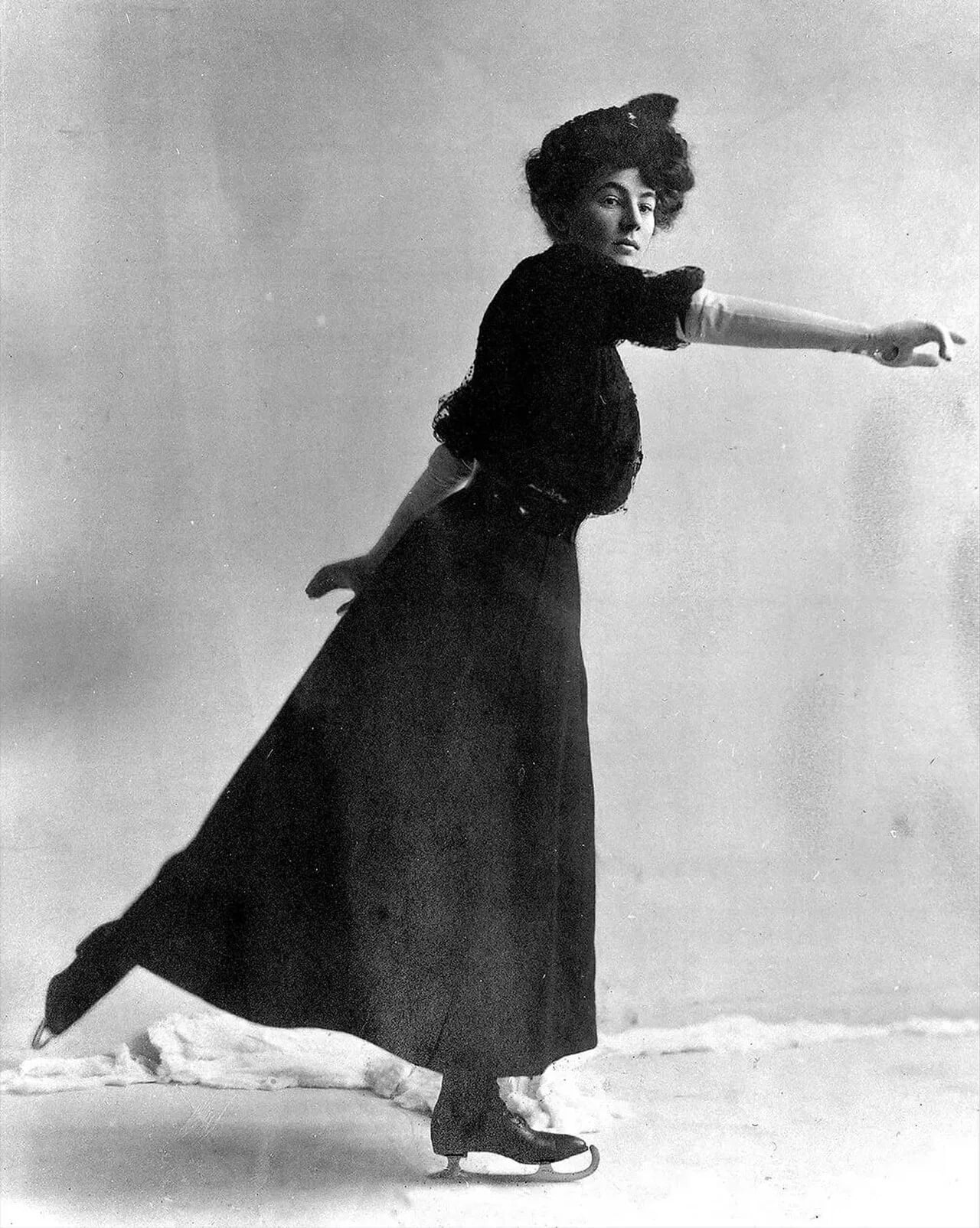 Portrait of Madge Syers (1881–1917) – memorial page