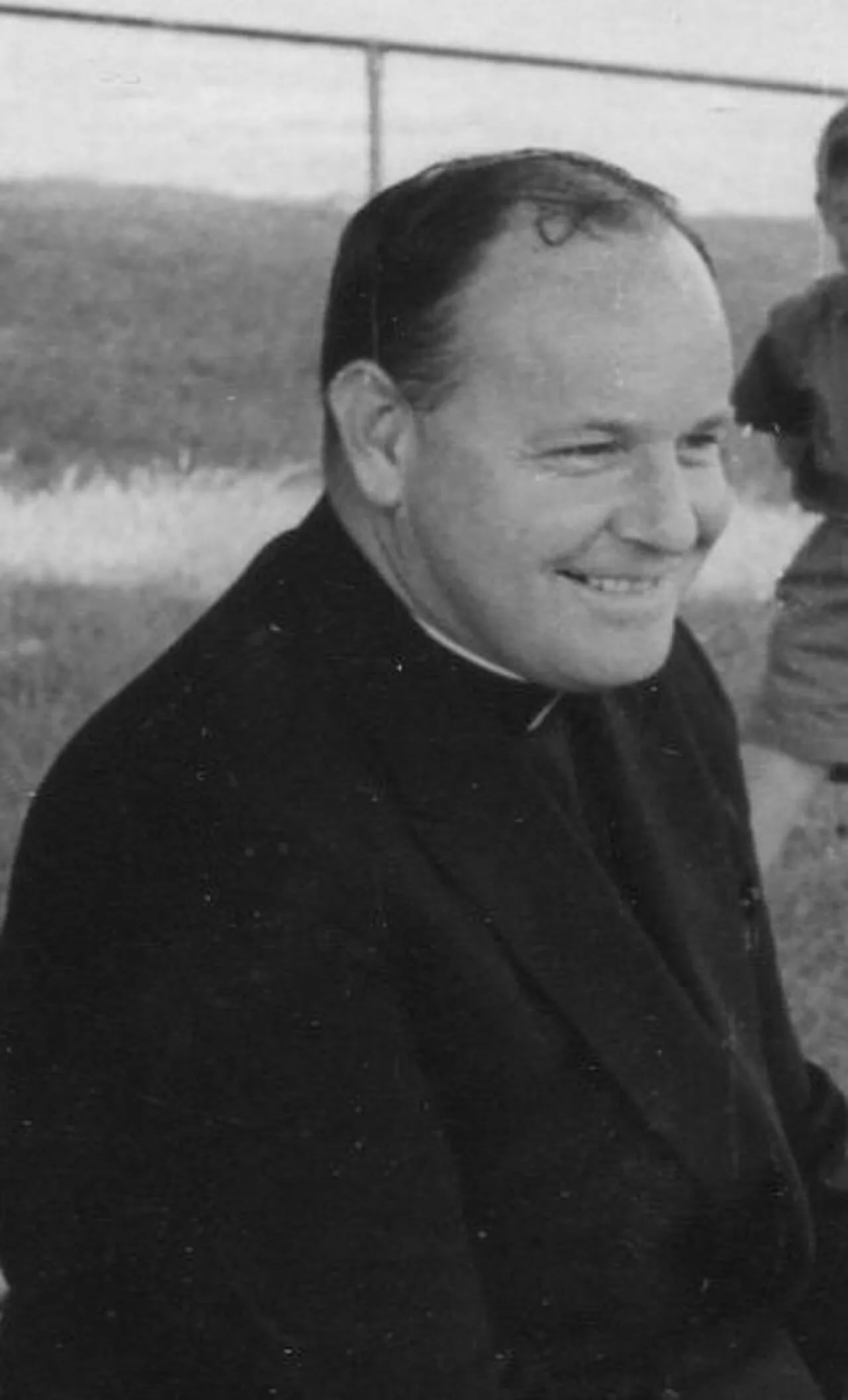 Porträt von Bob Maguire (1934–2023) – Gedenkseite