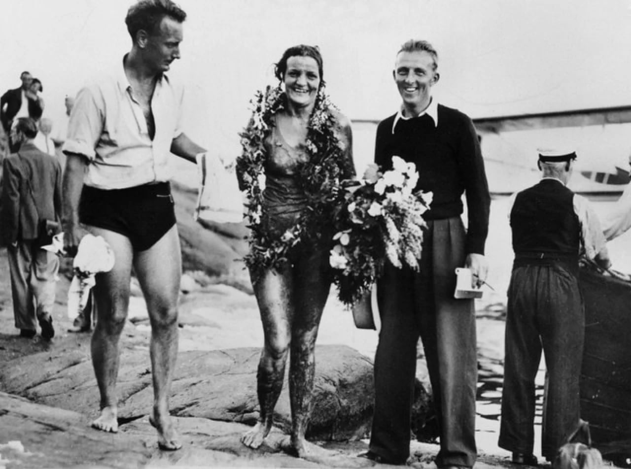 Portrait of Sally Bauer (1908–2001) – memorial page