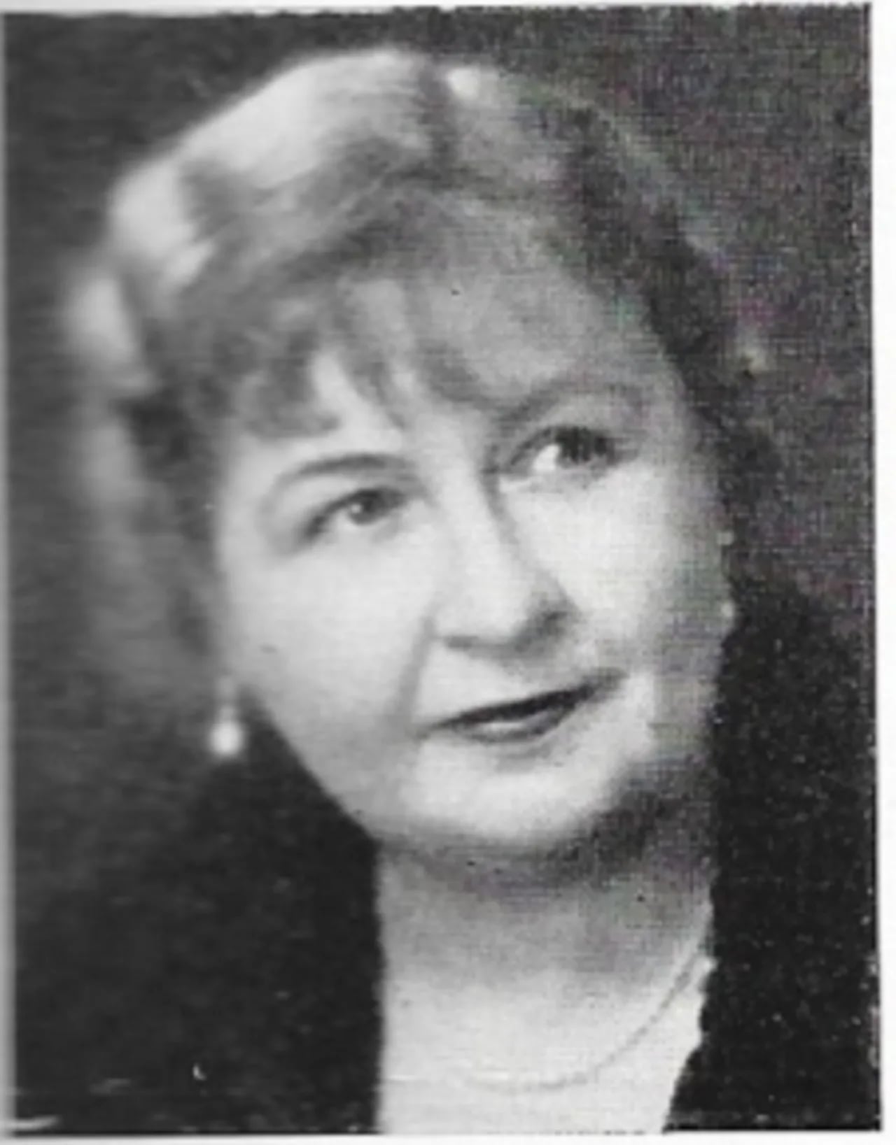 Portrait of Elsa Berglund (1885–1967) – memorial page