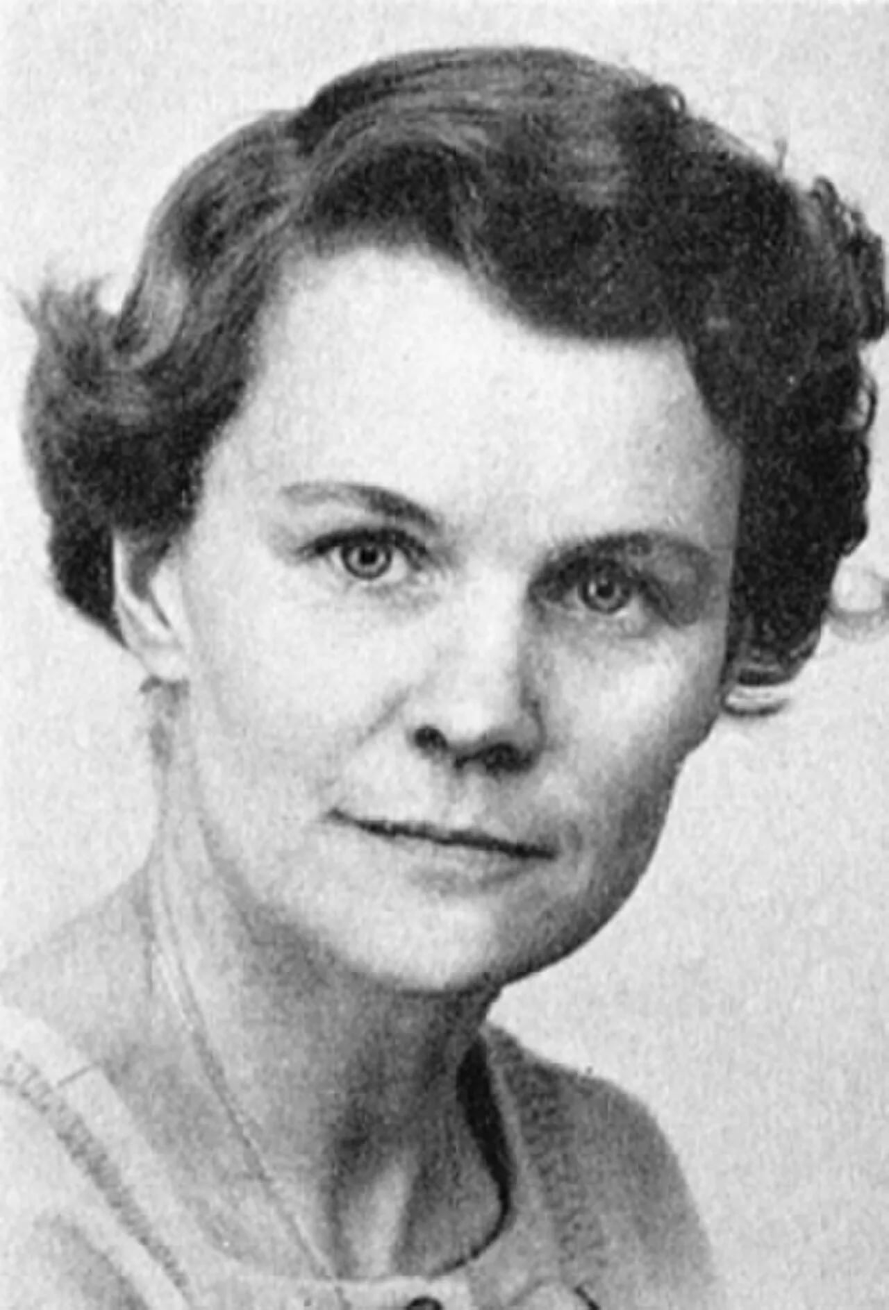 Portrait of Ruth Forsling (1923–1985) – memorial page
