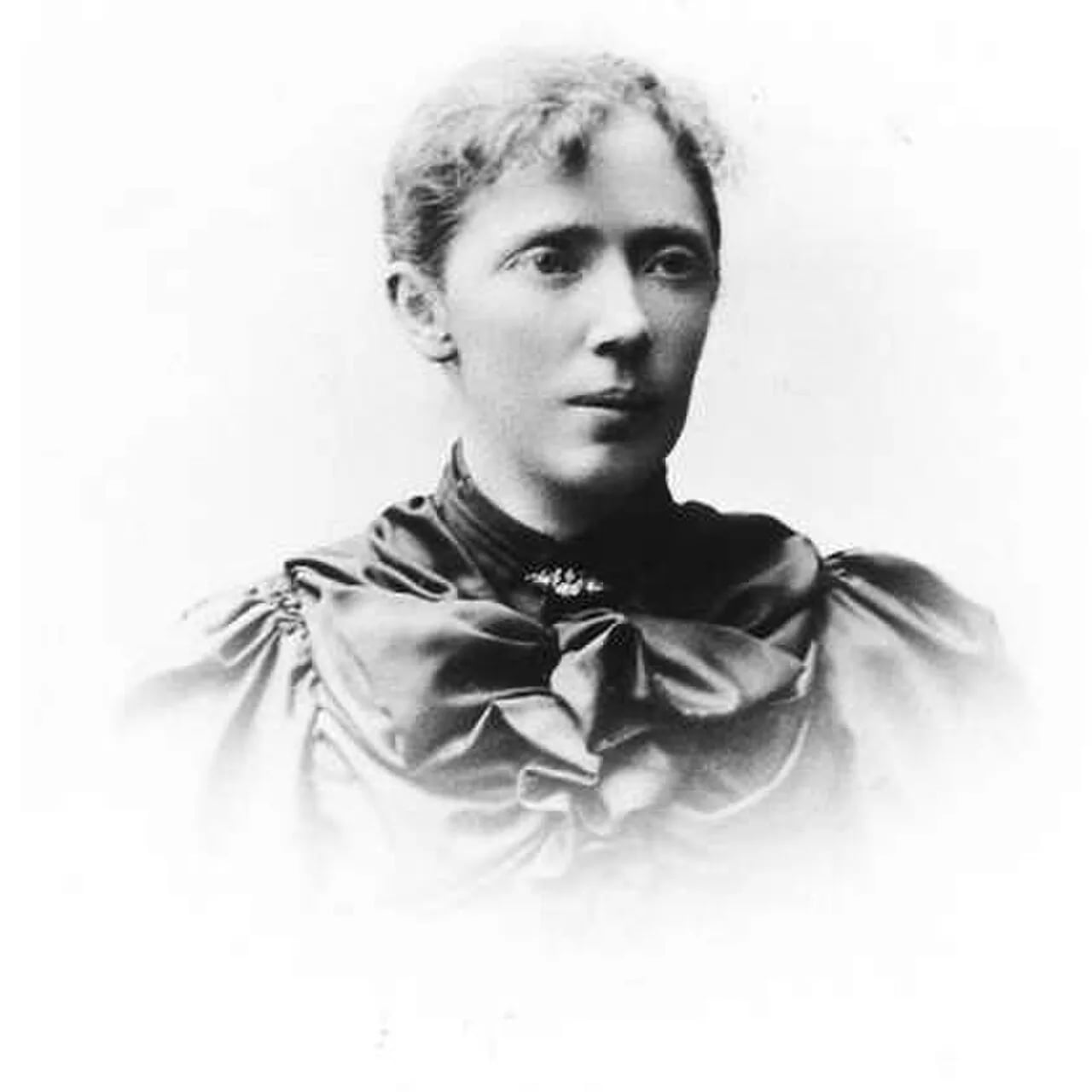 Portrait of Tekla Hultin (1864–1943) – memorial page