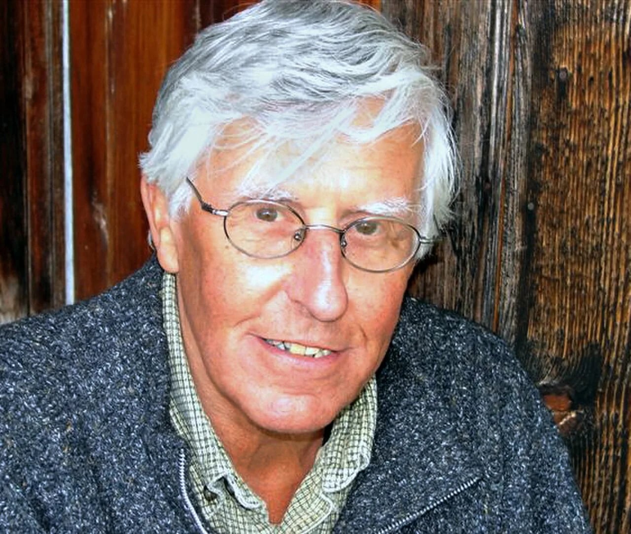 Porträt von Peter von Matt (1937–2025) – Gedenkseite