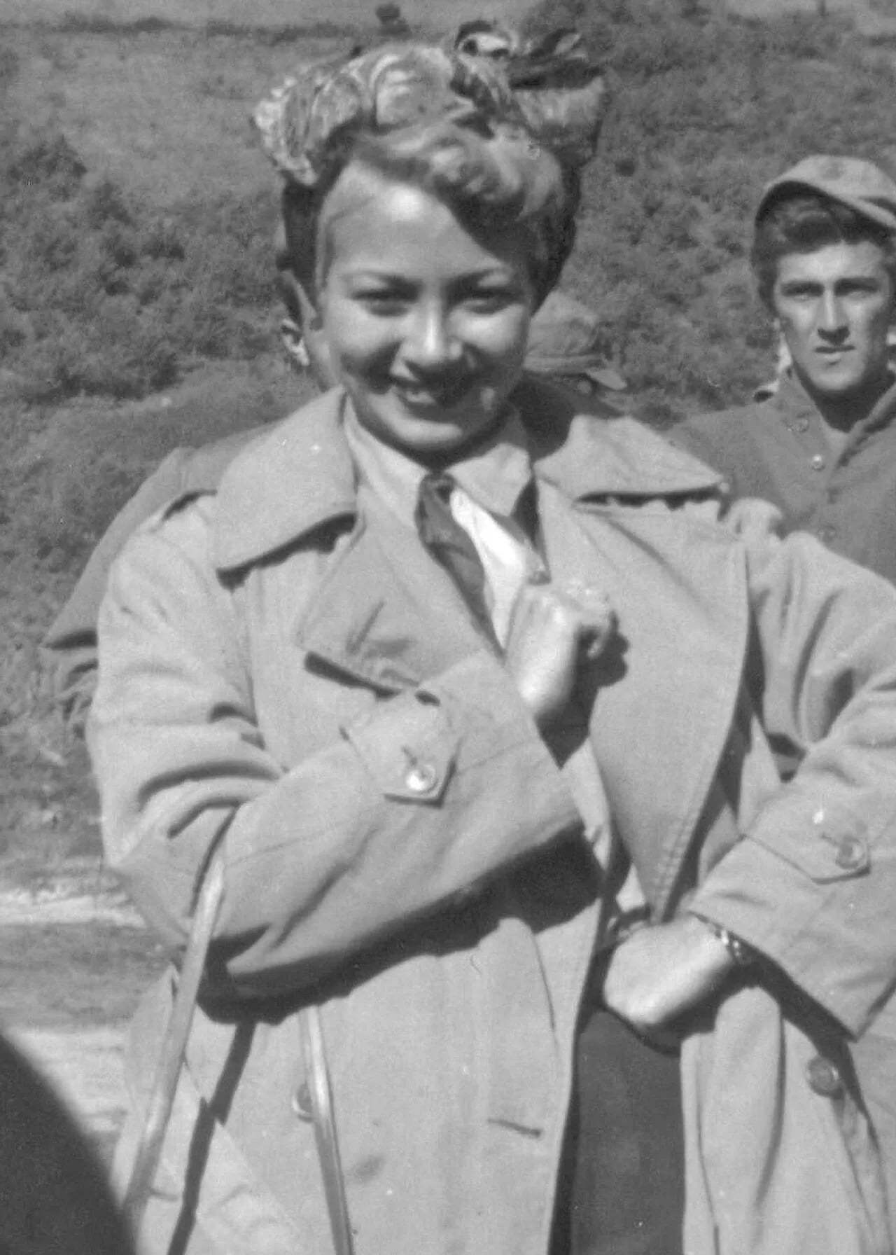 Portrait of Monica Lewis (1922–2015) – memorial page