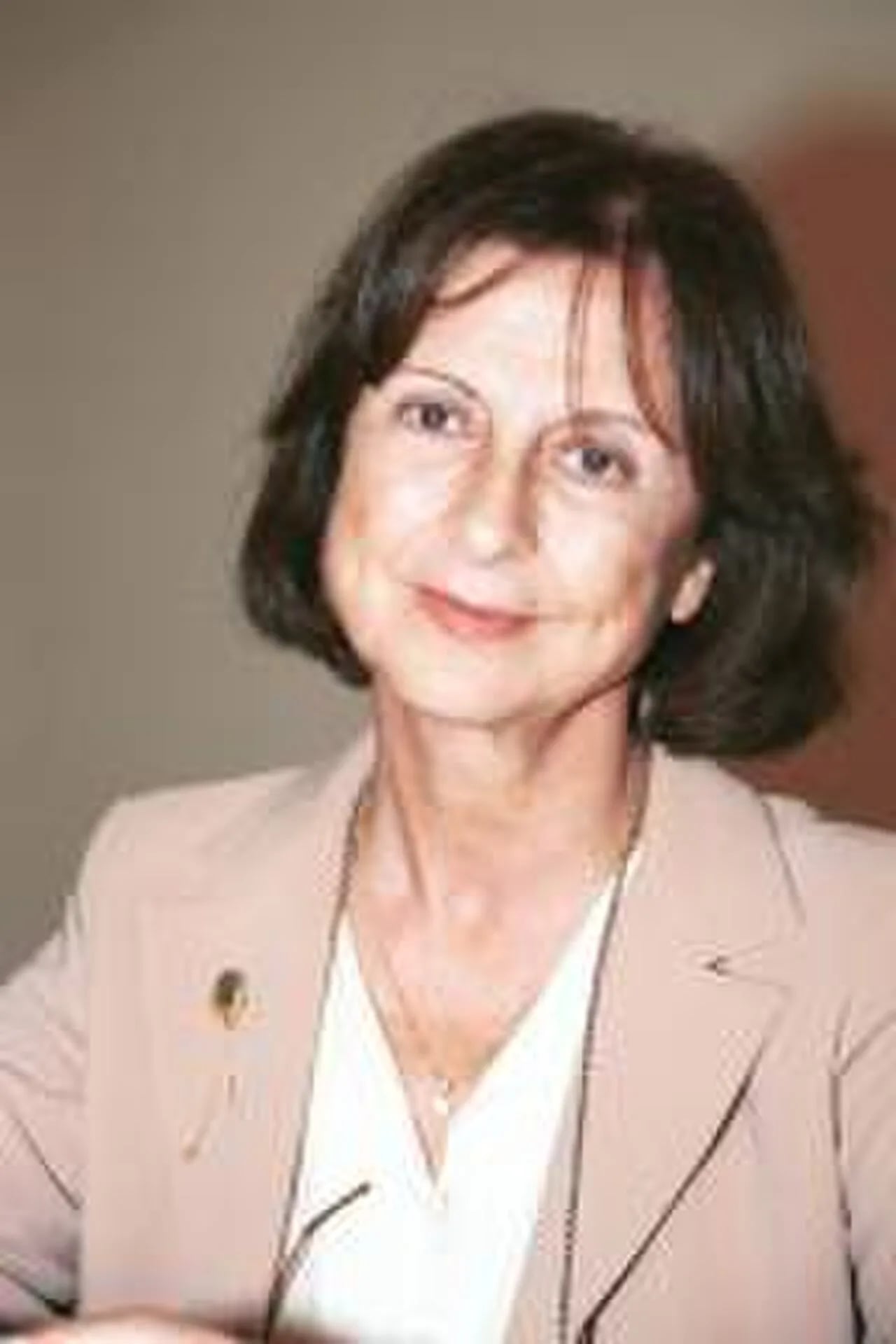 Portrait of May Menassa (1939–2019) – memorial page