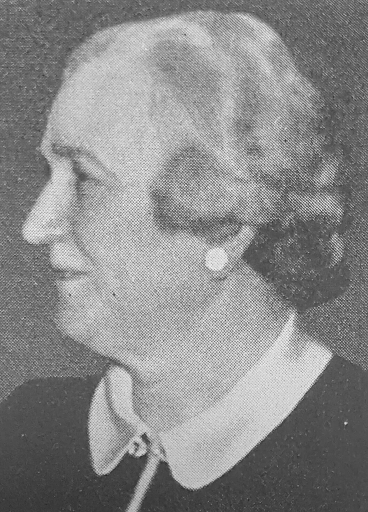 Portrait of Olivia Nordgren (1880–1969) – memorial page
