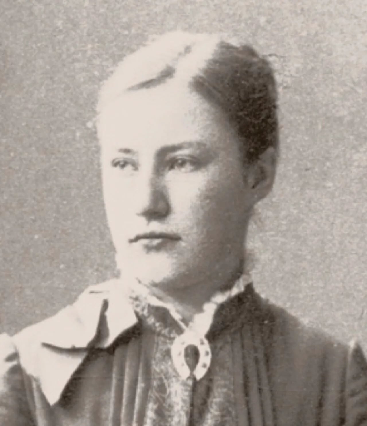 Portrait of Hildur Ottelin (1866–1927) – memorial page