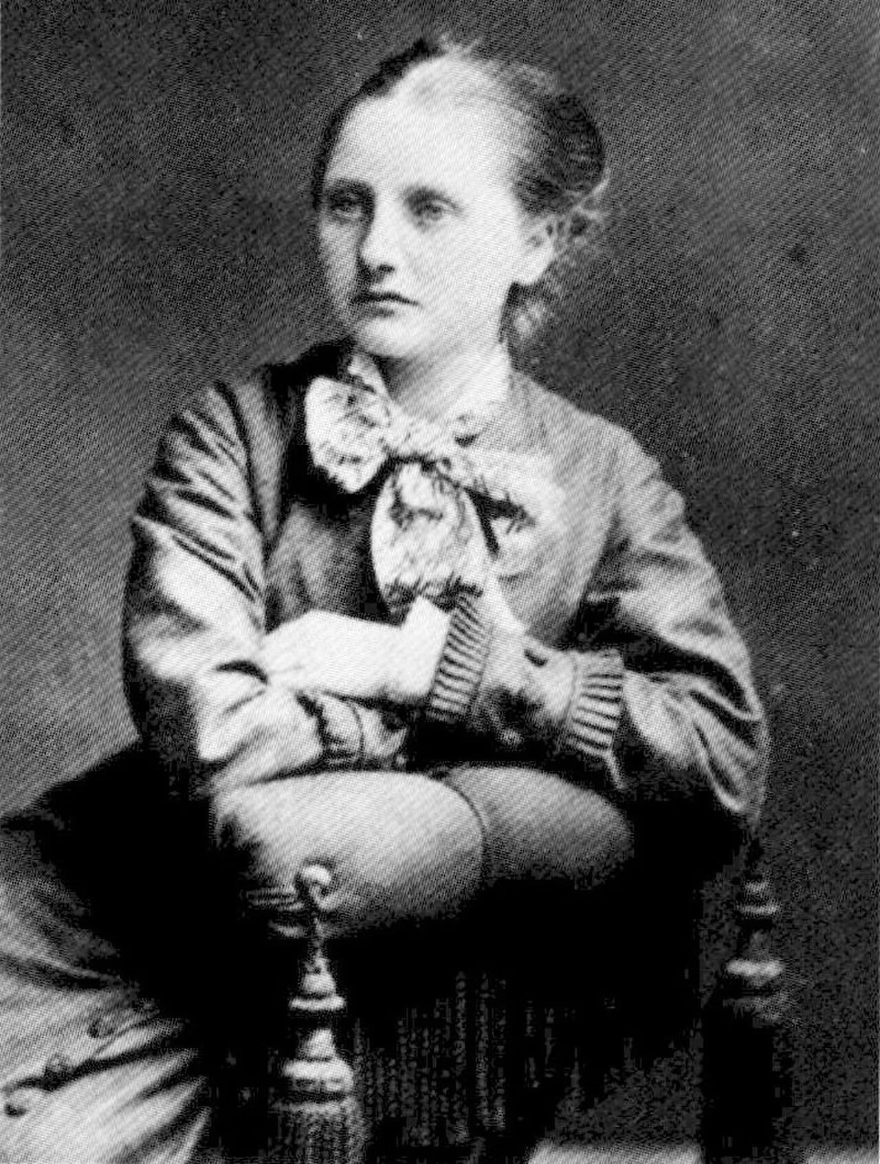 Portrait of Emilie Rathou (1862–1948) – memorial page
