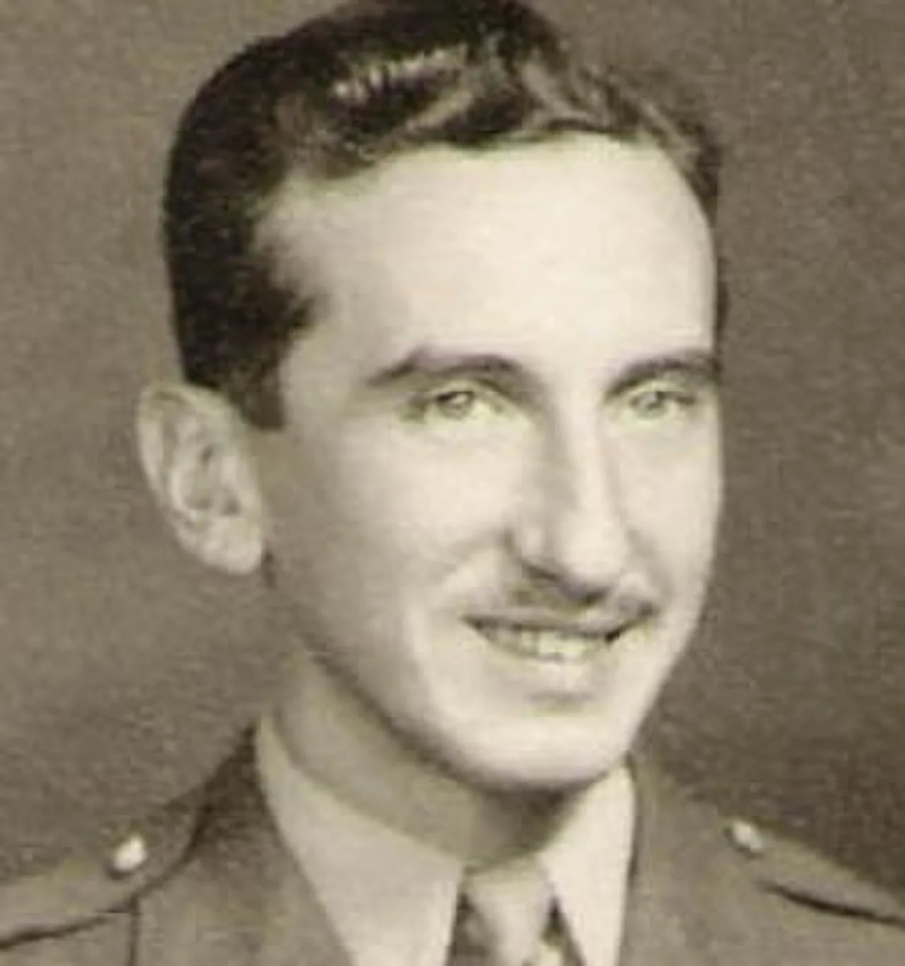 Portrait of Buddy Feyne (1912–1998) – memorial page