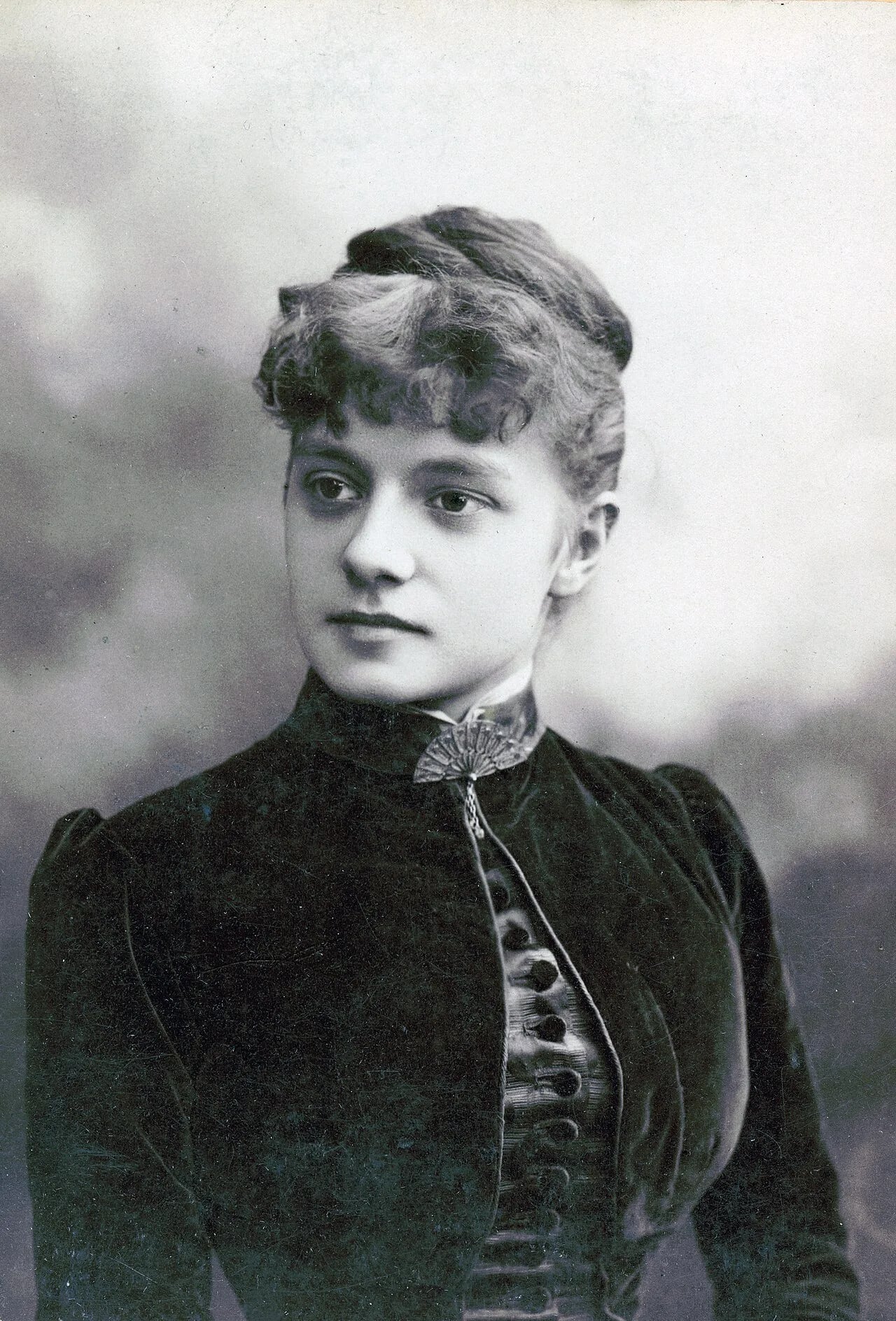 Portrait of Lina Sandell (1863–1938) – memorial page