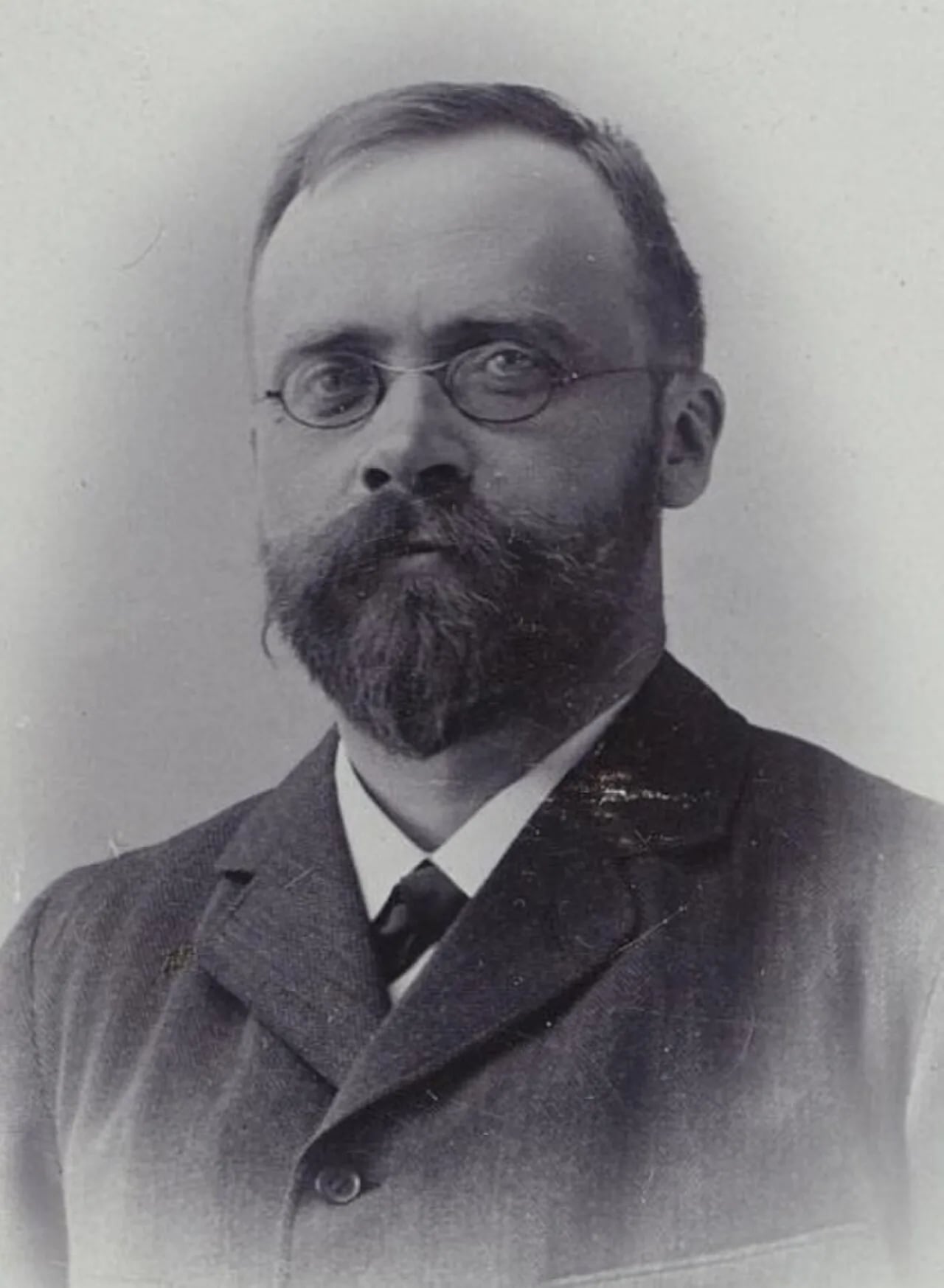 Portrait of Georg Forchhammer (1861–1938) – memorial page