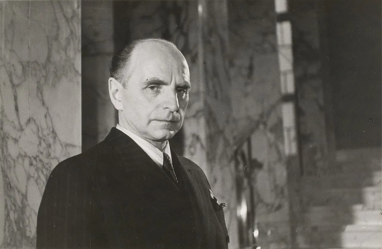 Portrait of Johan Sigfrid Sirén (1889–1961) – memorial page