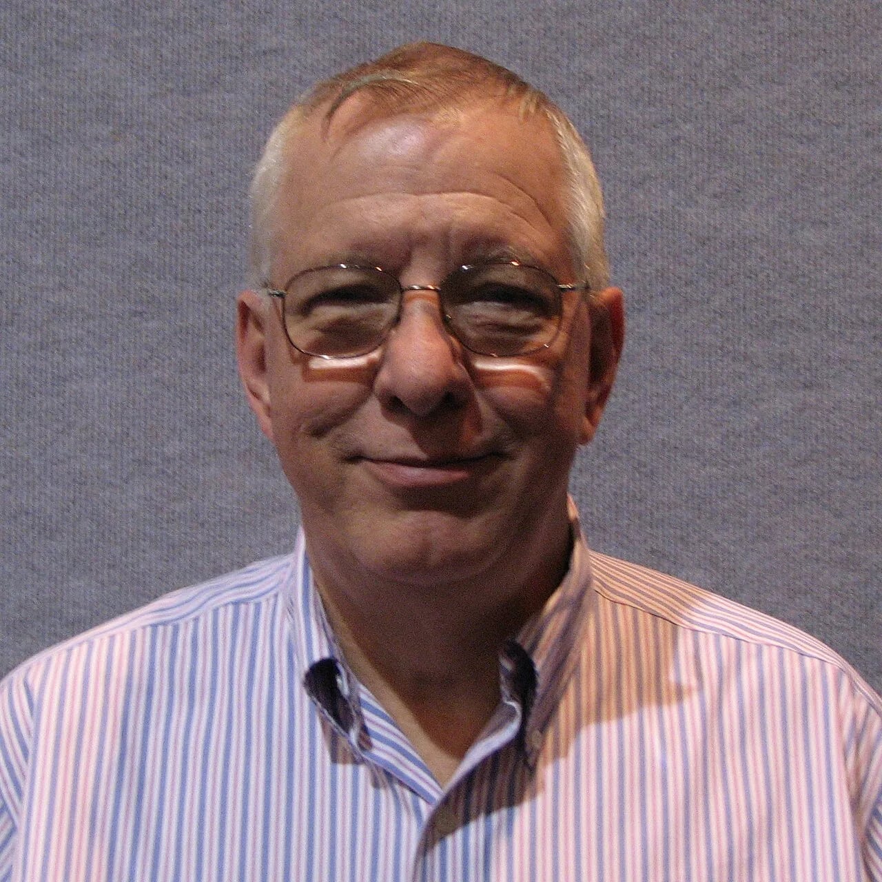 Portrait of Burton J. Smith (1941–2018) – memorial page