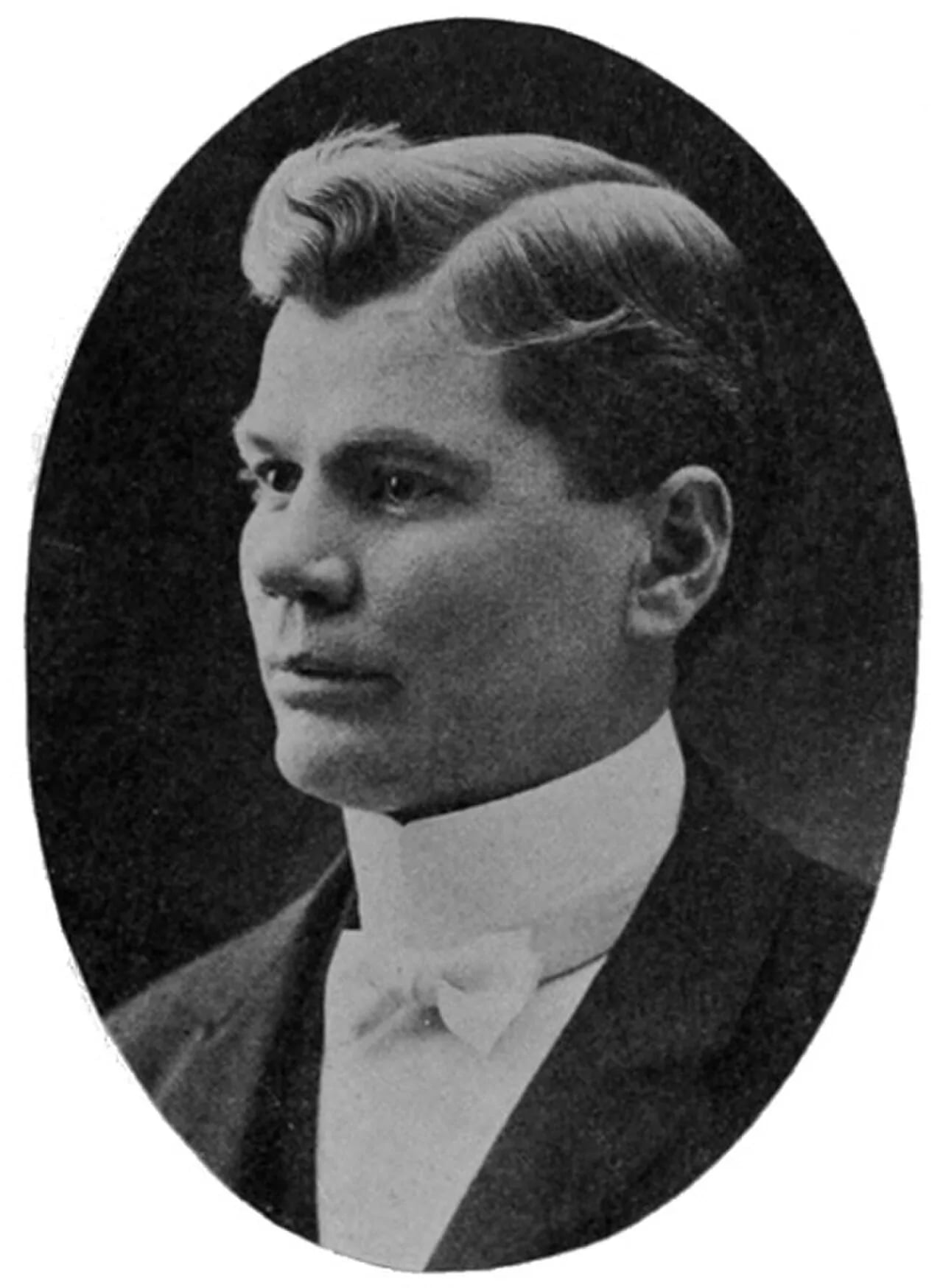 Portrait of Henry Peterson (1868–1957) – memorial page