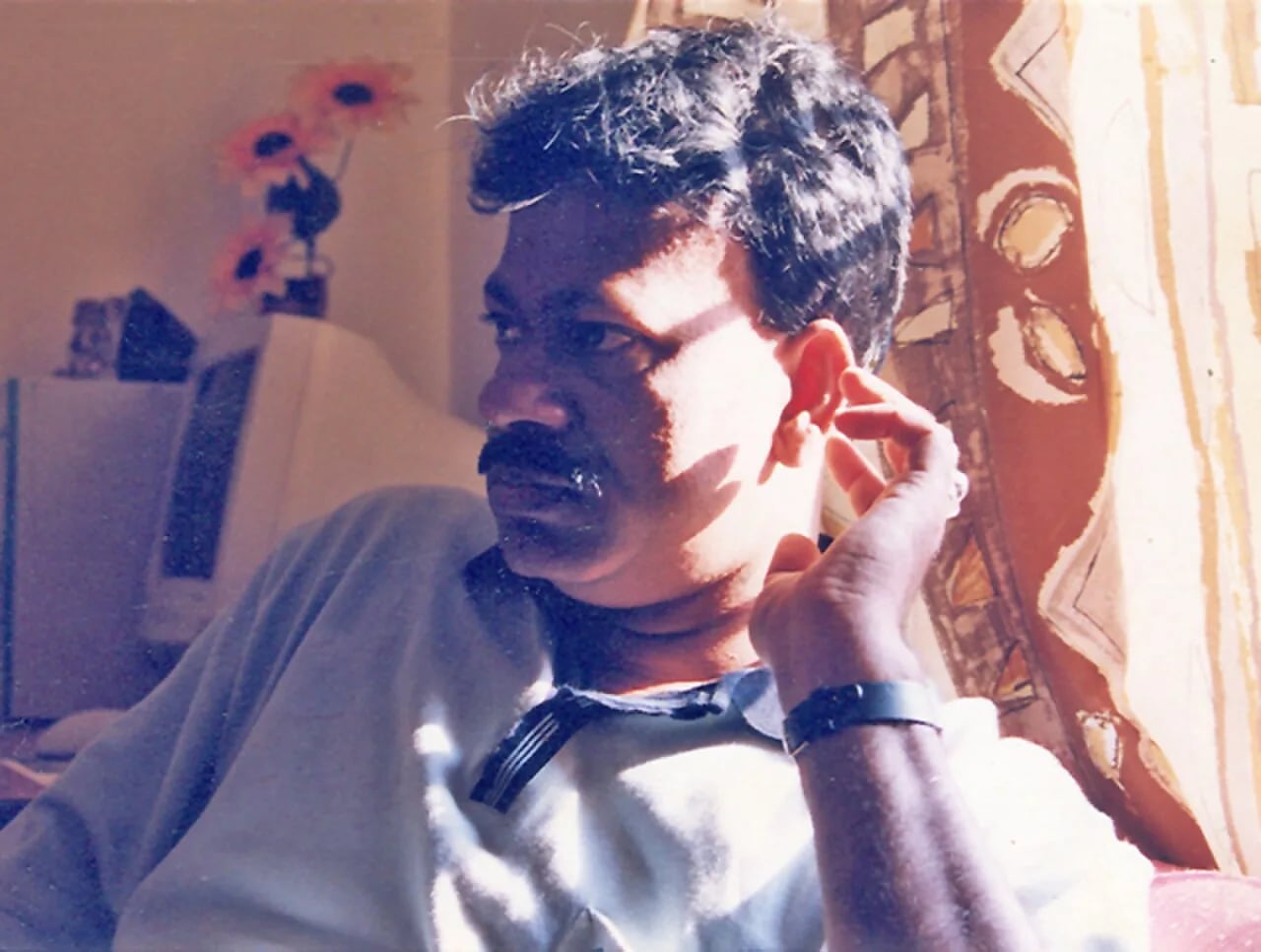 Porträt von Byomakesh Mohanty (1957–2010) – Gedenkseite