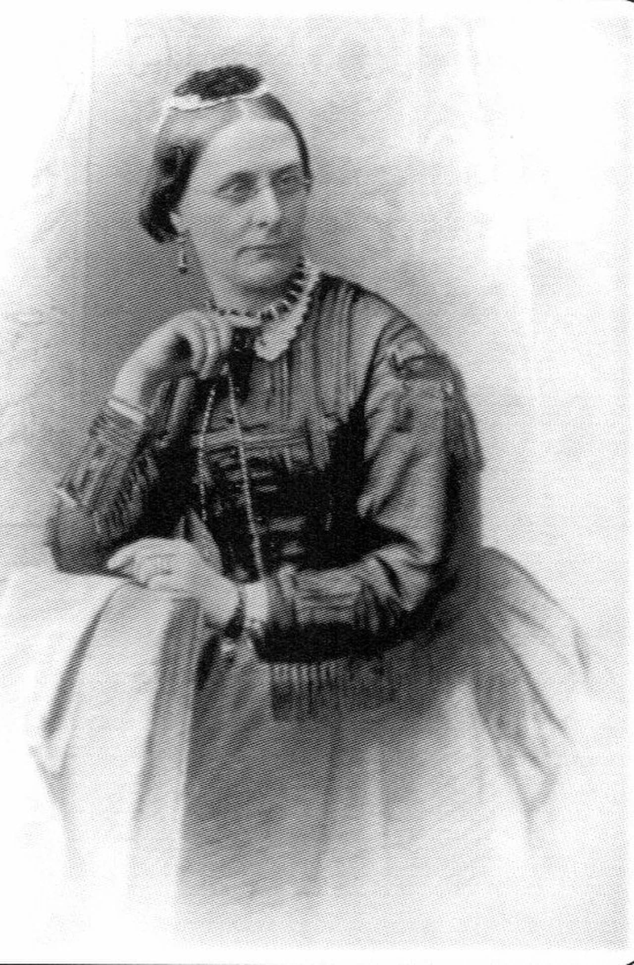 Portrait of Frances Margery Hext (1819–1896) – memorial page