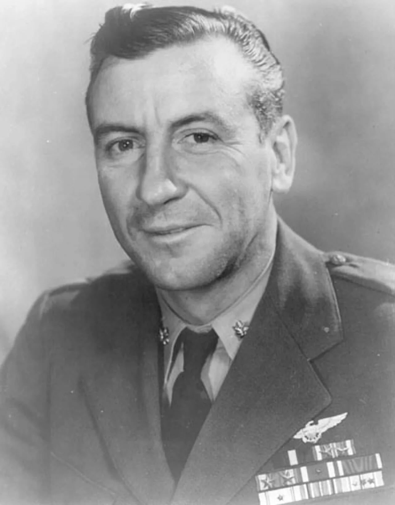 Portrait of Norman M. Miller (1908–1946) – memorial page