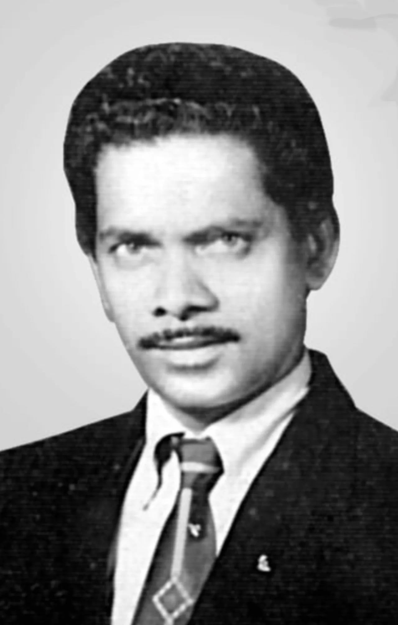 Porträt von C. Alvares (1924–1999) – Gedenkseite