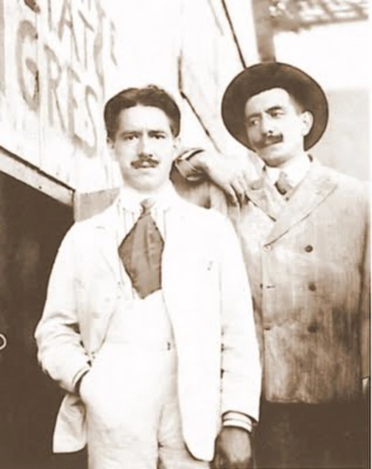 Porträt von Giovanni Battista Caproni (1886–1957) – Gedenkseite