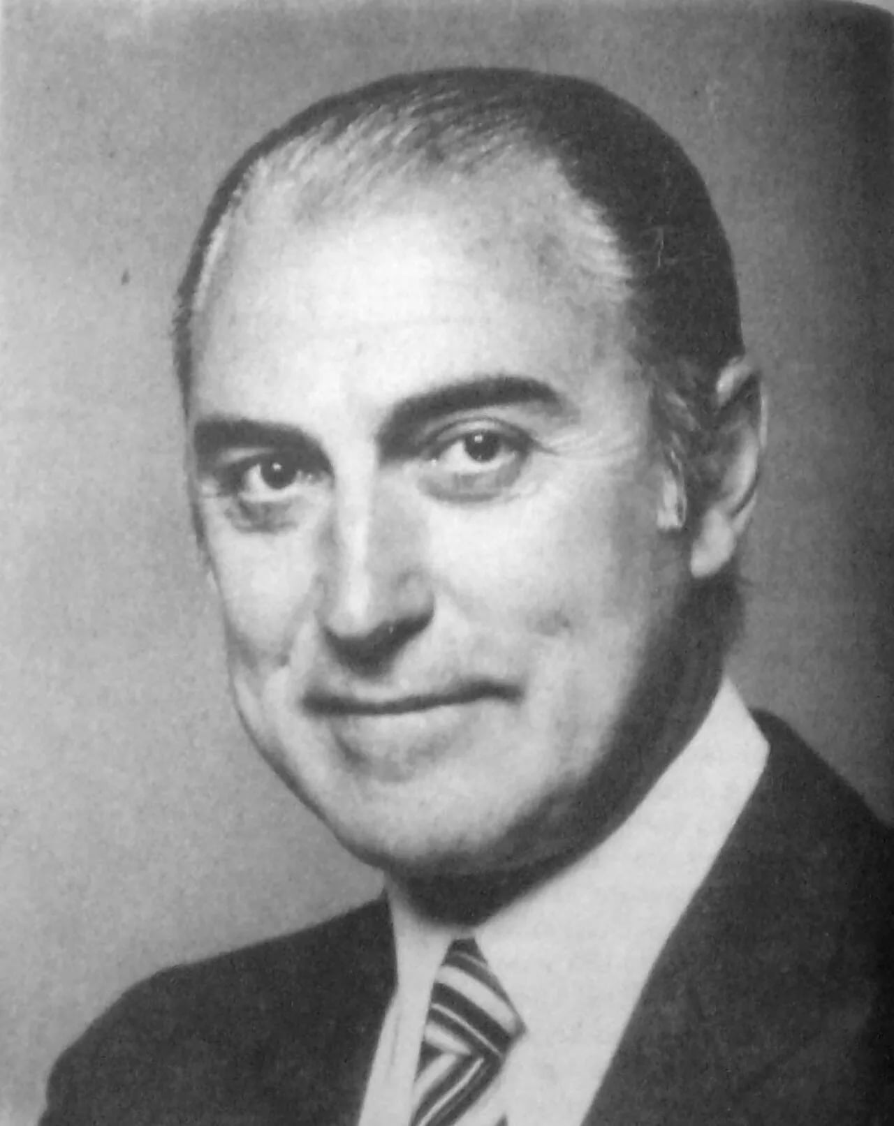 Portrait of Cacho Fontana (1932–2022) – memorial page