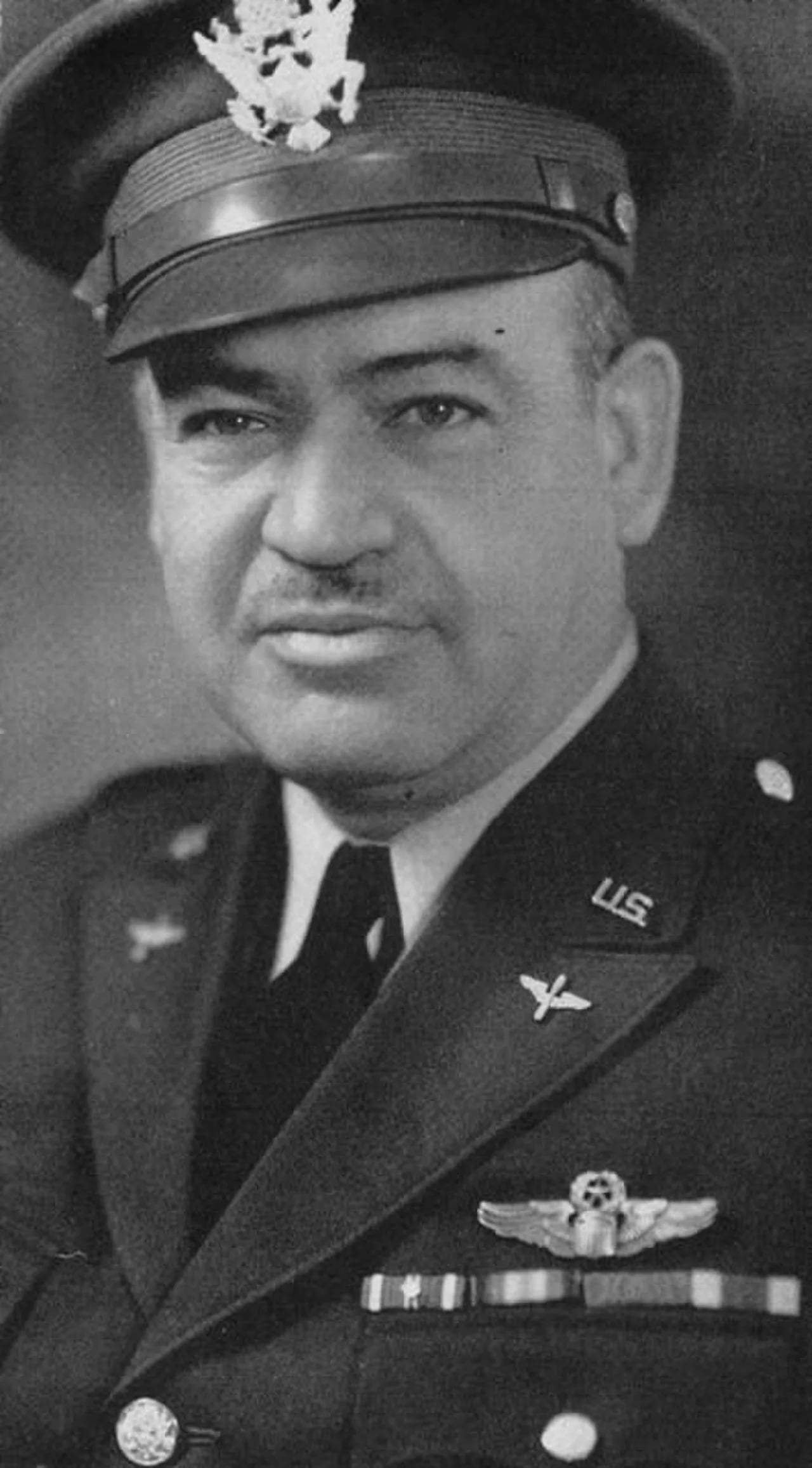 Porträt von Caleb V. Haynes (1895–1966) – Gedenkseite