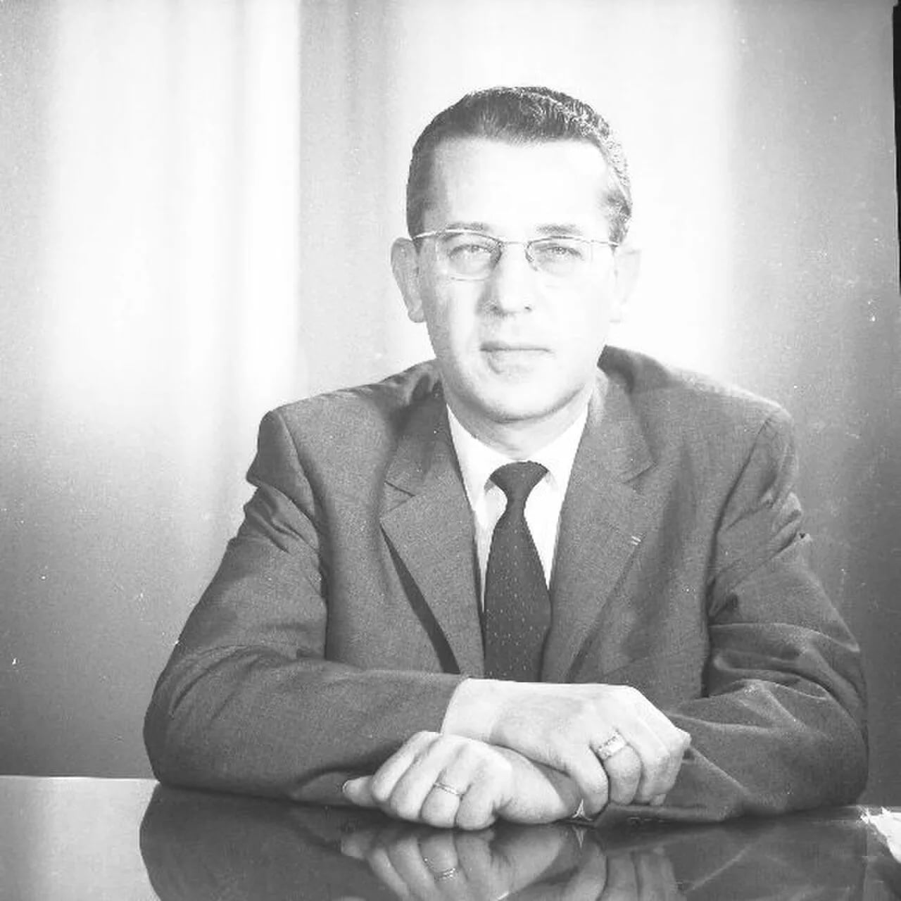 Porträt von Jean Terrade (1920–1996) – Gedenkseite