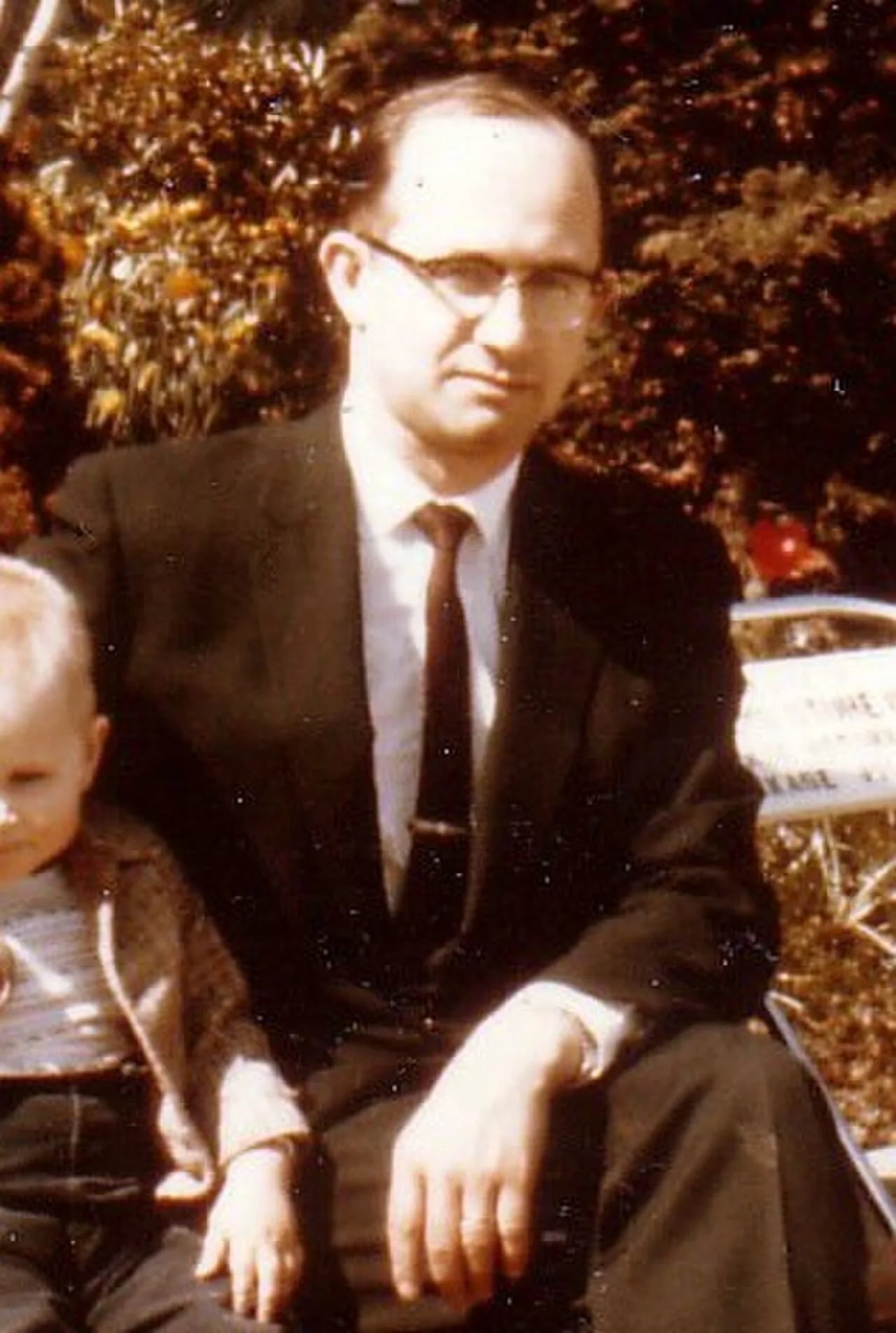 Portrait of Carl J. Johnson (1929–1988) – memorial page