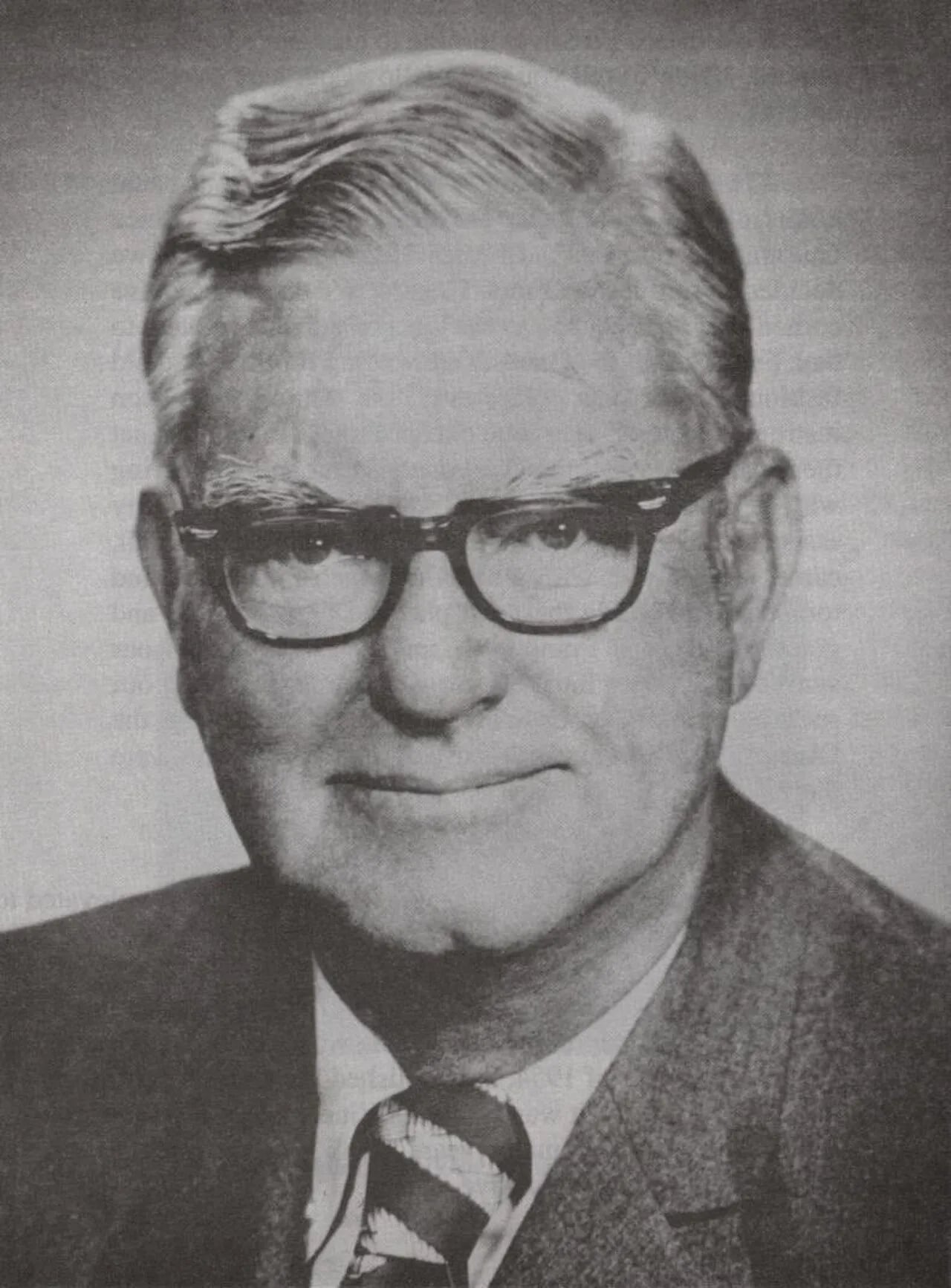 Portrait of Carleton J. King (1904–1977) – memorial page