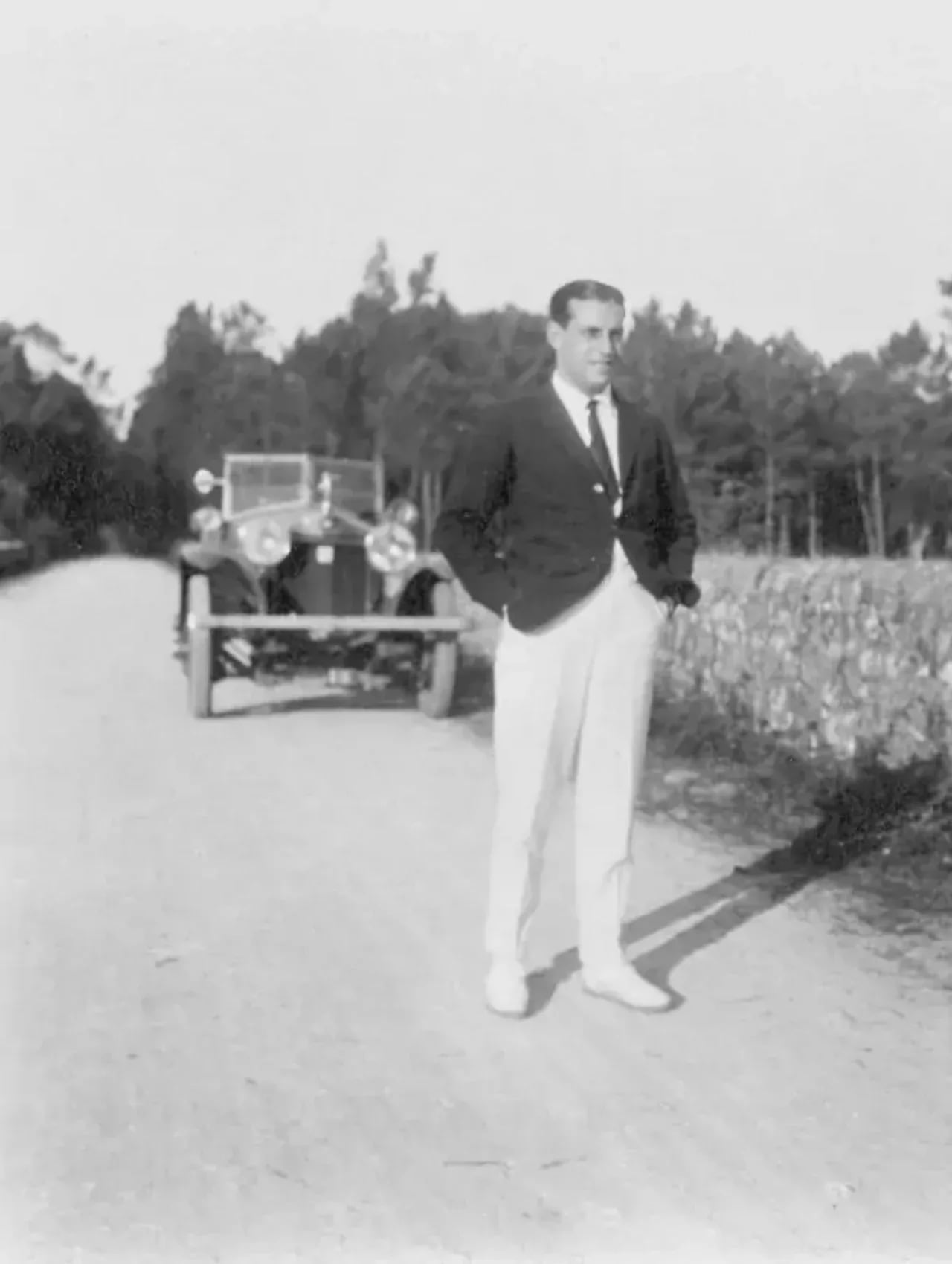 Porträt von Carlos Alberto Cabral (1895–1968) – Gedenkseite
