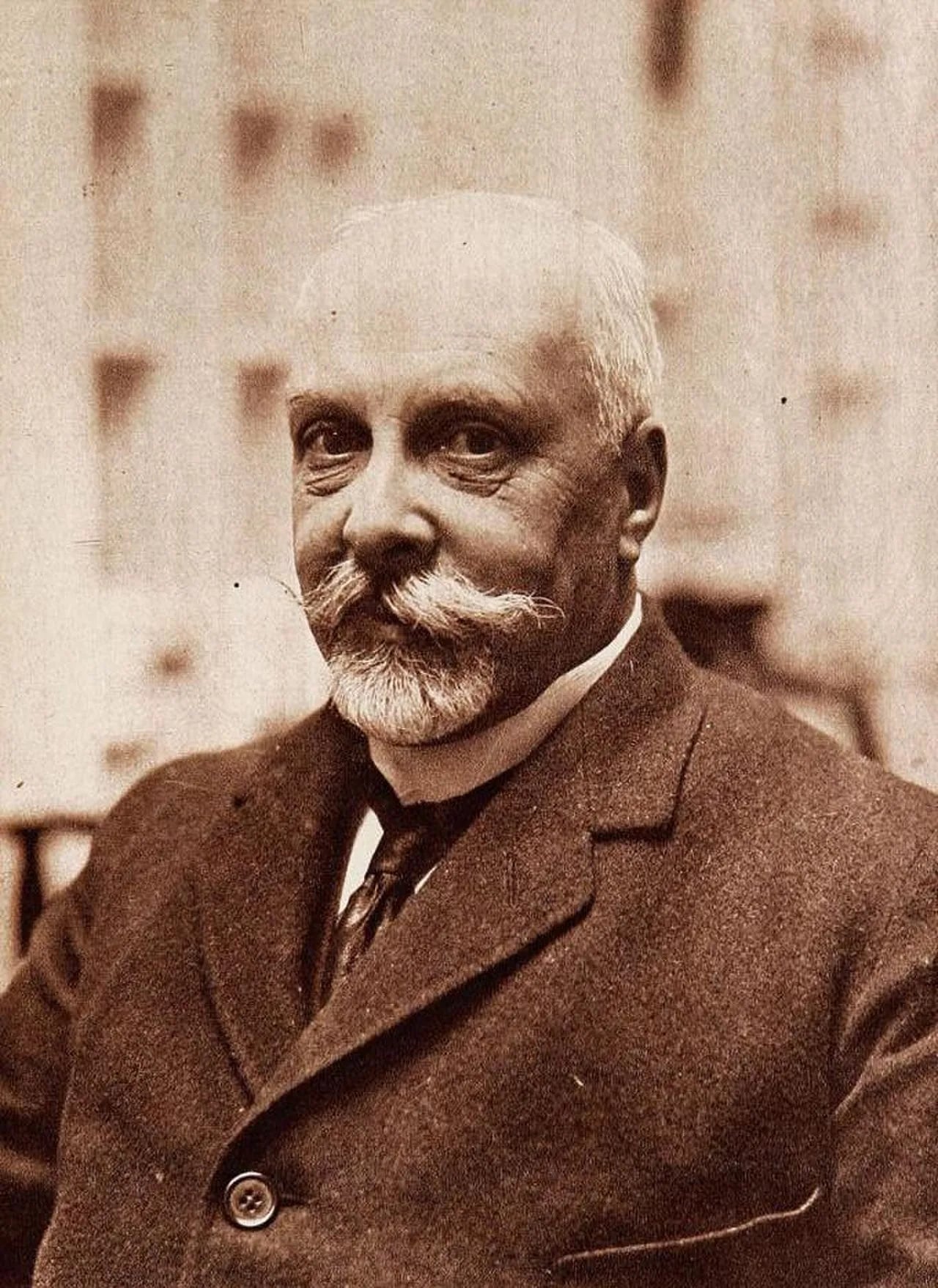 Portrait of Carlos Aldunate Solar (1856–1931) – memorial page