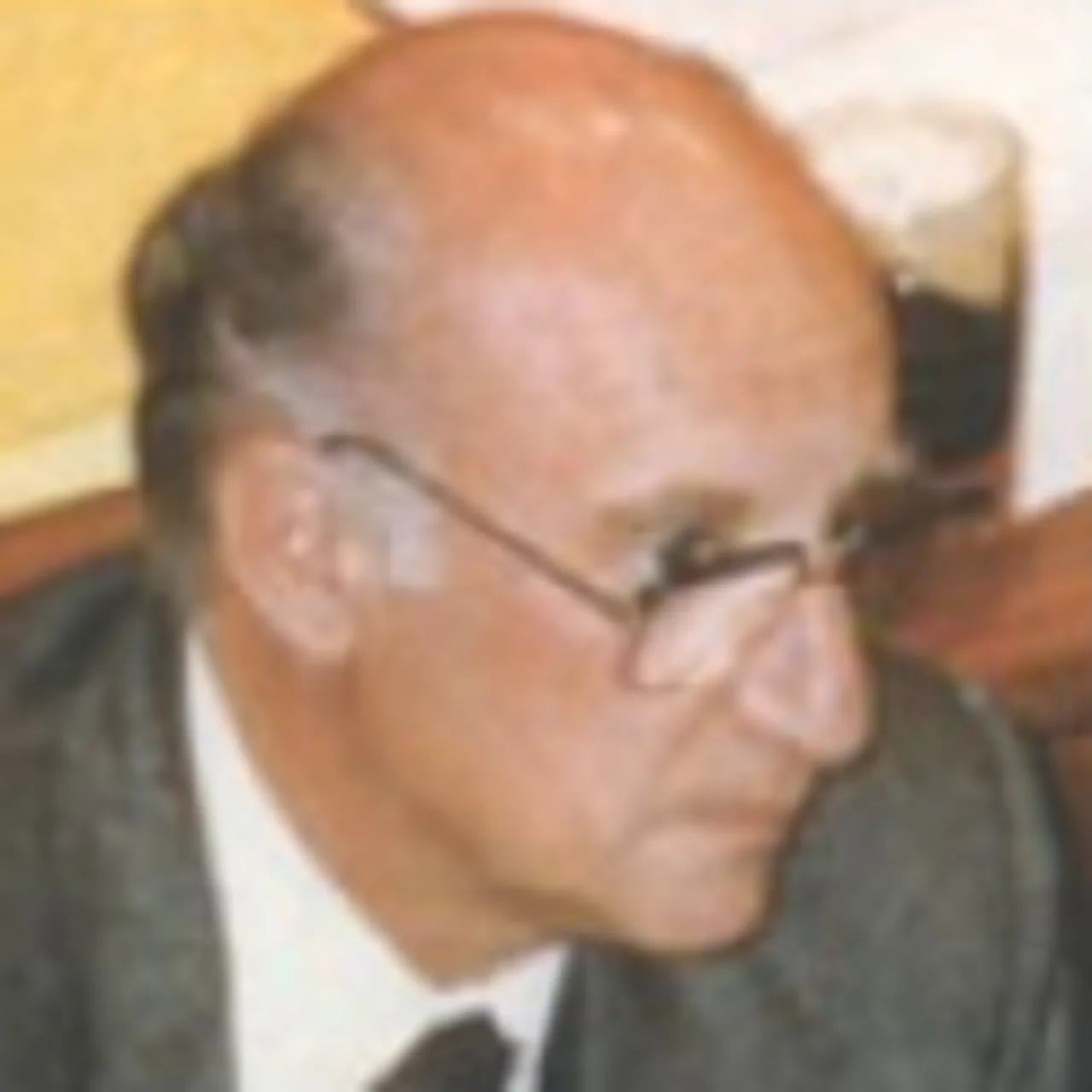 Portrait of Carlos Auyero (1936–1997) – memorial page