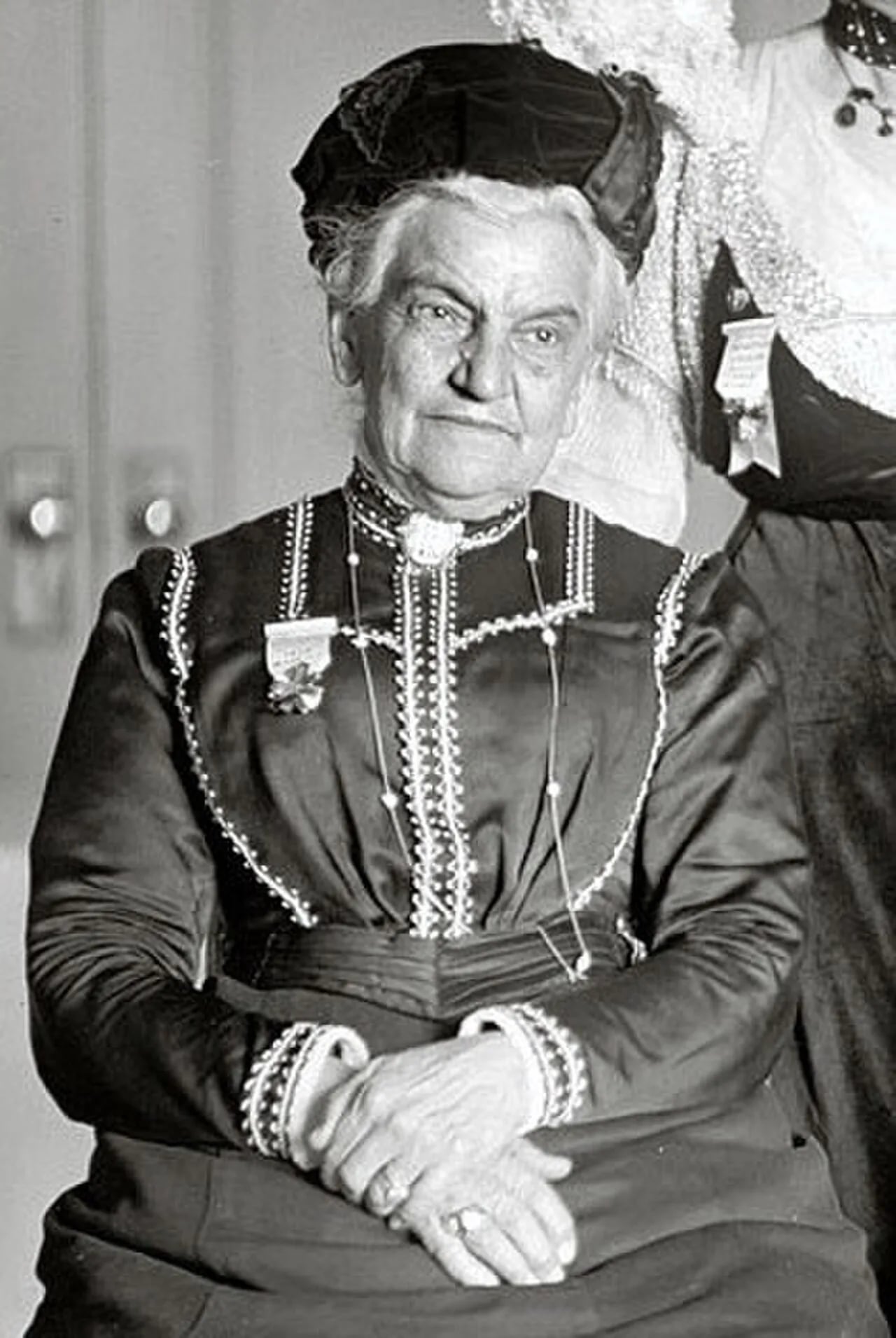 Portrait of Caroline Earle White (1833–1916) – memorial page