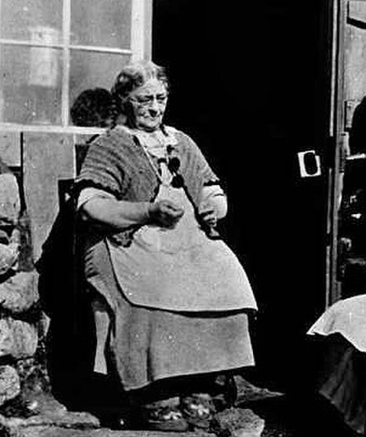 Porträt von Carrie M. McLain (1895–1973) – Gedenkseite