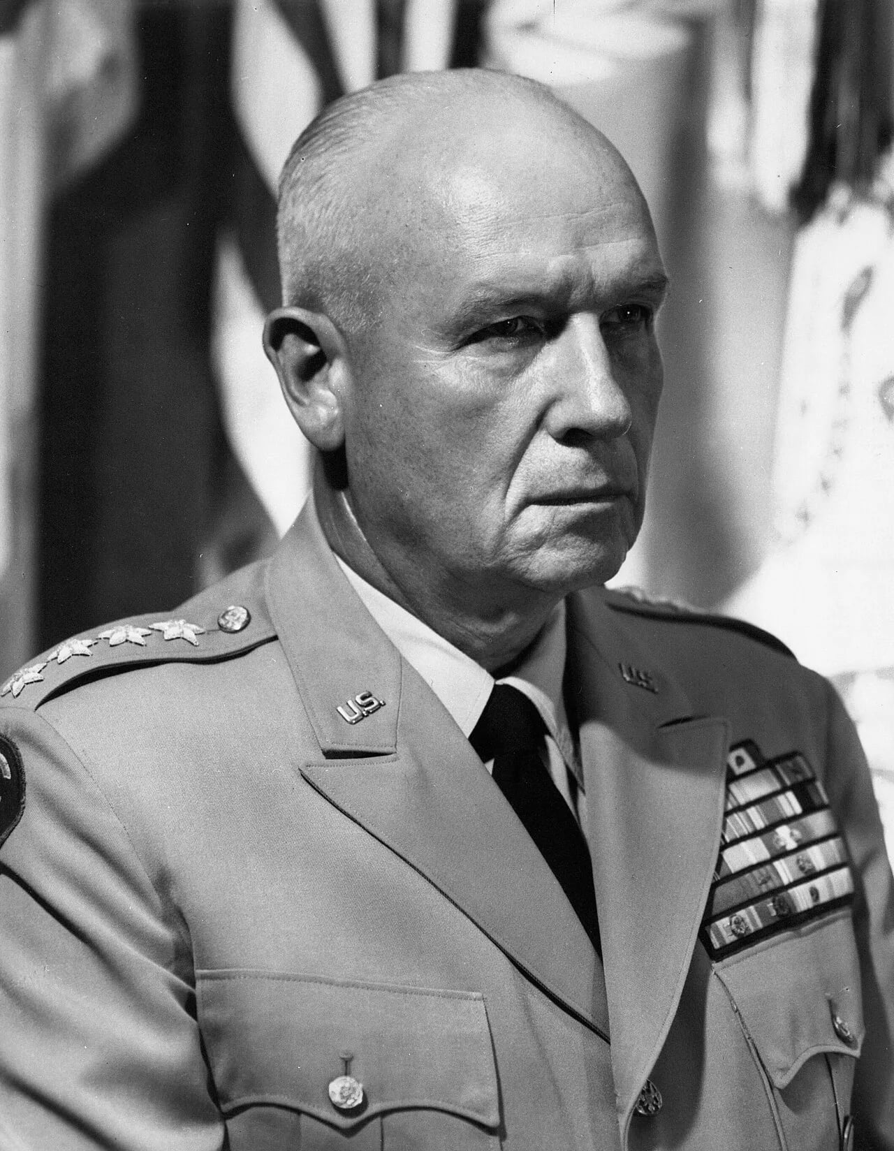 Portrait of Carter B. Magruder (1900–1988) – memorial page