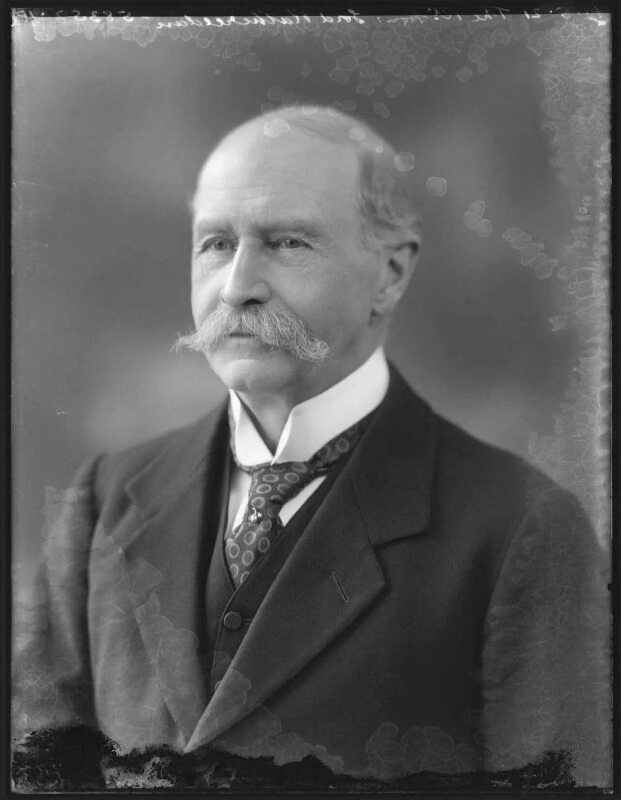 Portrait of Cecil Norton, 1st Baron Rathcreedan (1850–1930) – memorial page