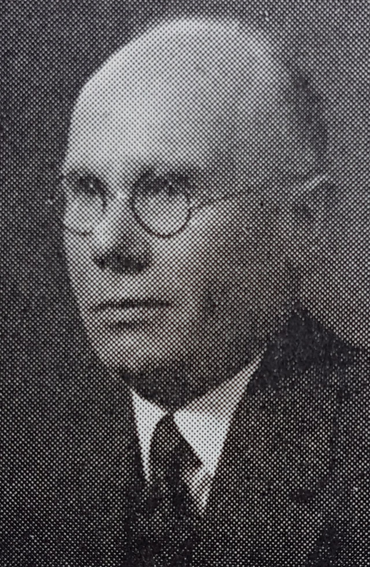 Portrait of Wiktor Wallin (1885–1973) – memorial page