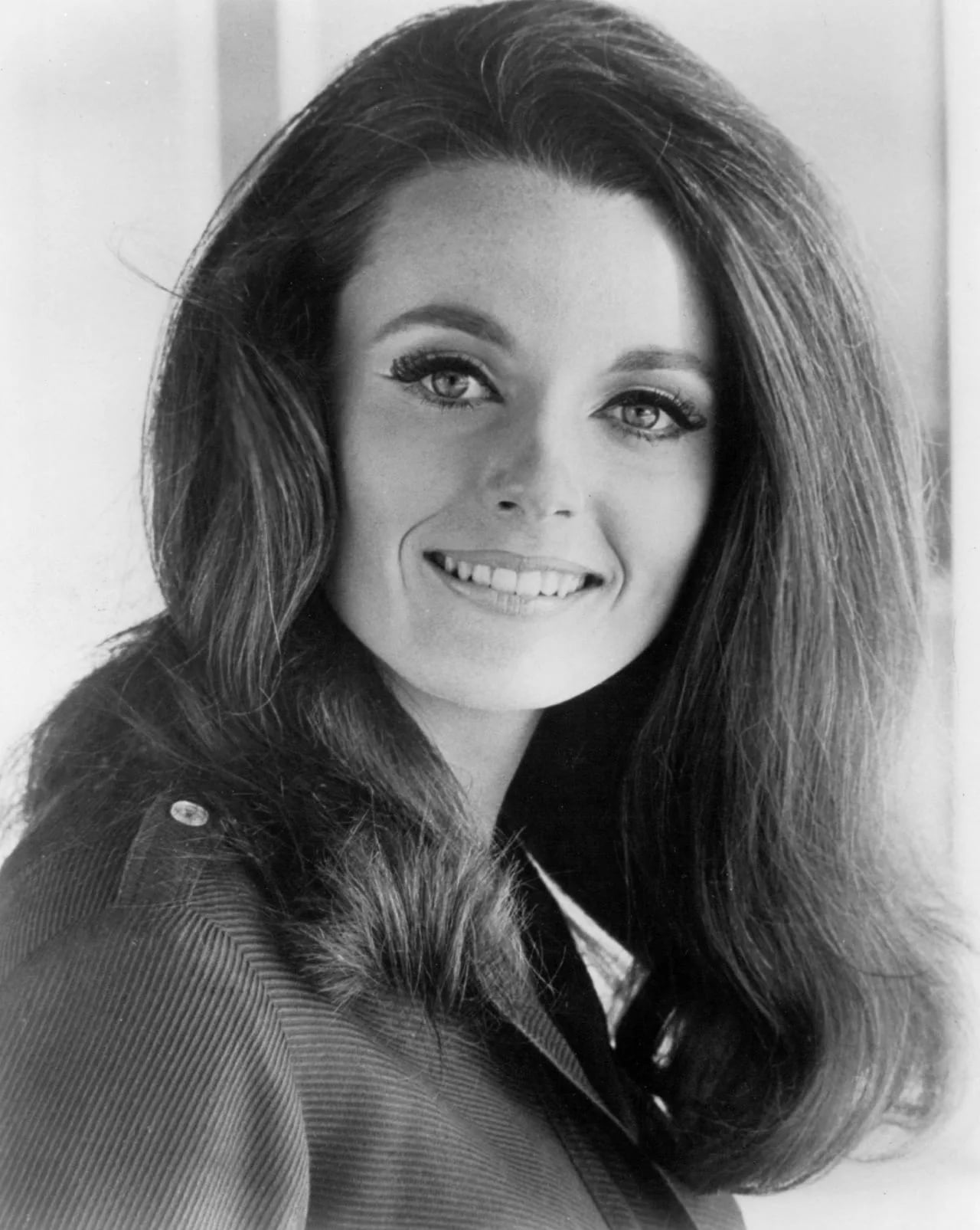 Porträt von Celeste Yarnall (1944–2018) – Gedenkseite
