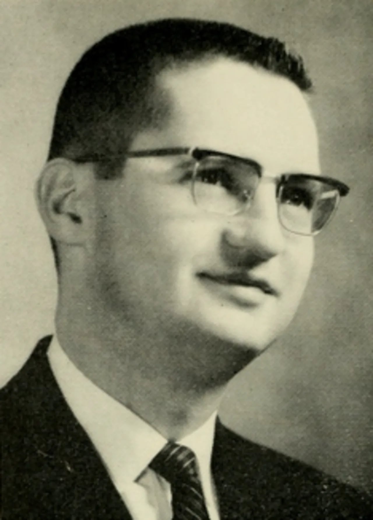 Portrait of Francis X. Coppinger (1935–2020) – memorial page