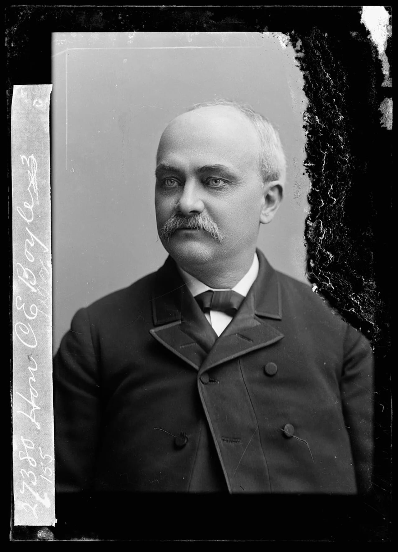 Porträt von Charles Edmund Boyle (1836–1888) – Gedenkseite