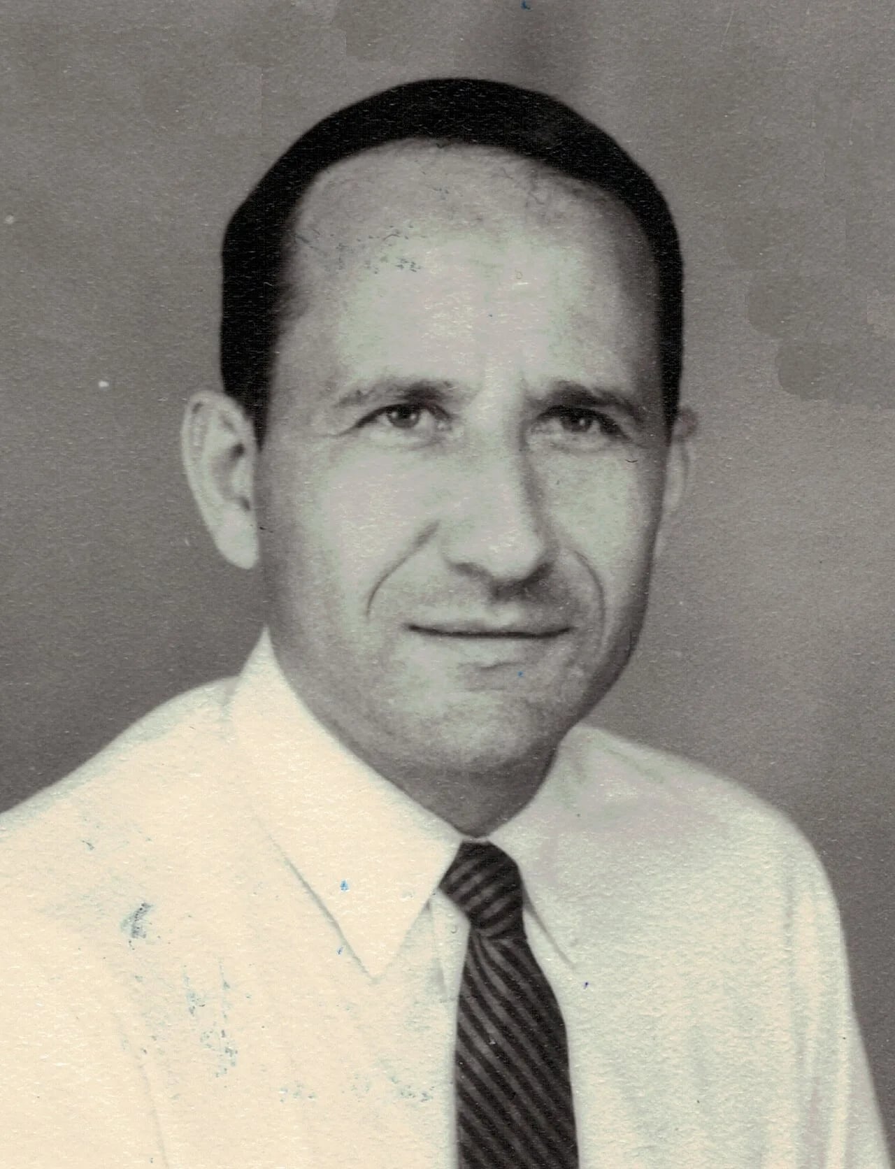 Porträt von Jean-Jacques Guilbert (1928–2021) – Gedenkseite