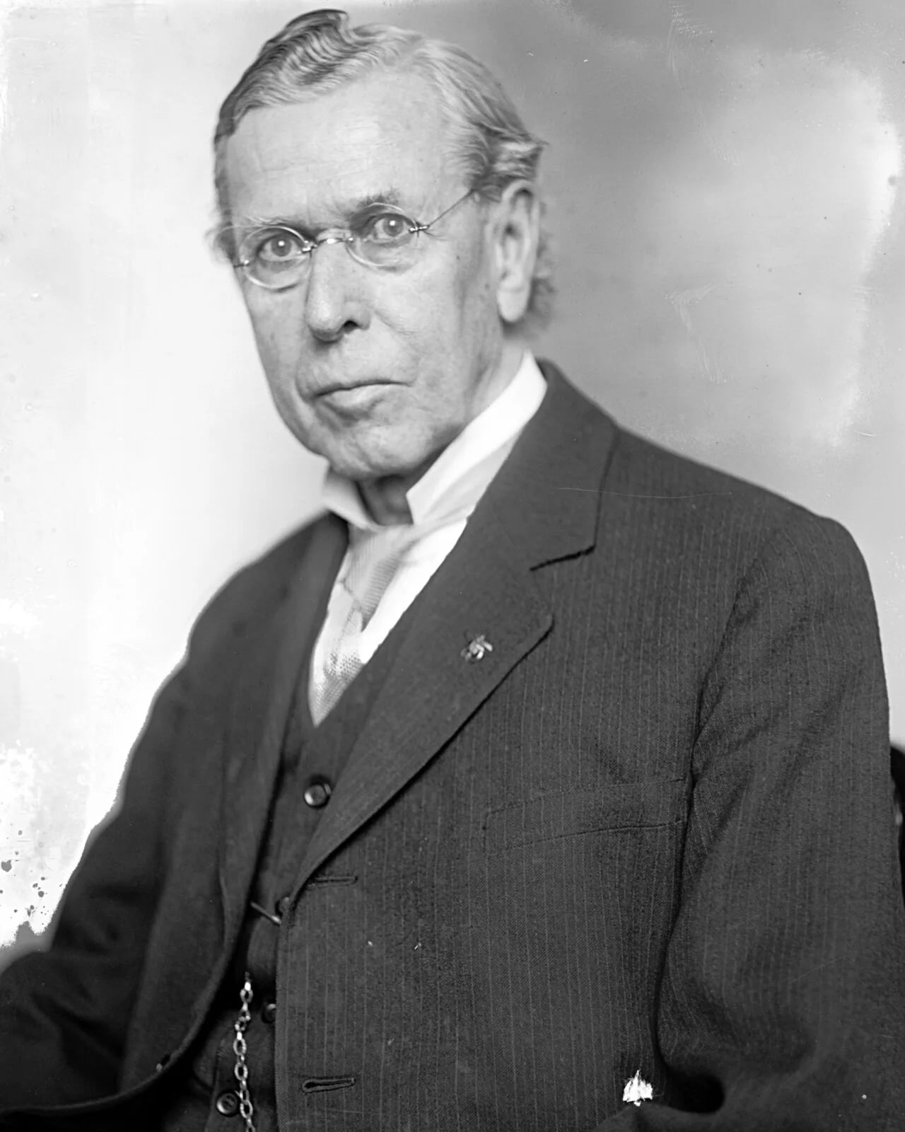Porträt von Charles Eugene Fuller (1849–1926) – Gedenkseite