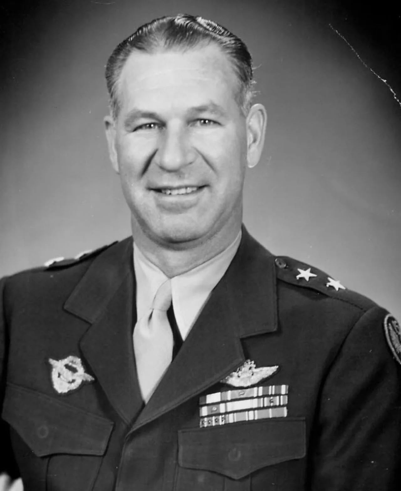 Portrait of Charles Franklin Born (1903–1979) – memorial page