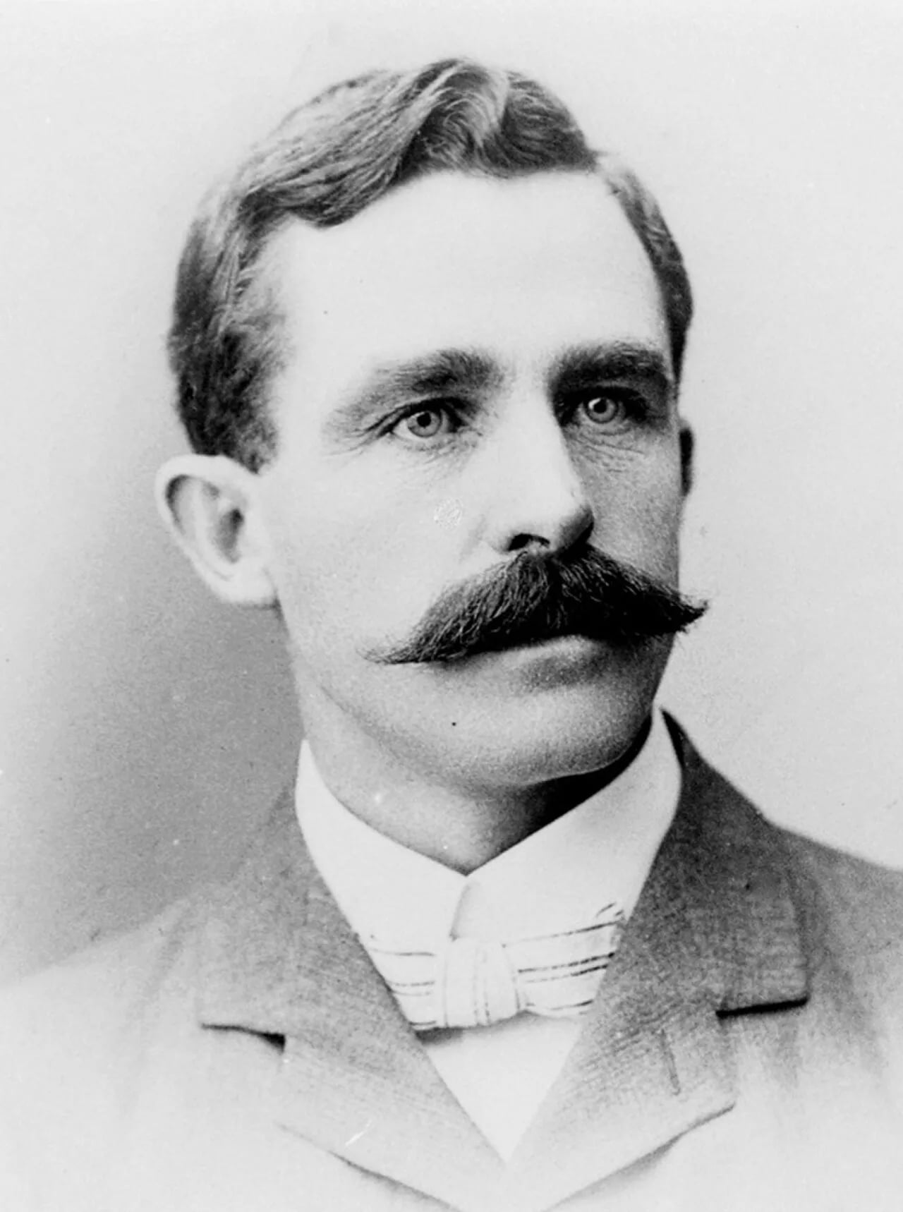 Portrait of Charles Fichardt (1870–1923) – memorial page