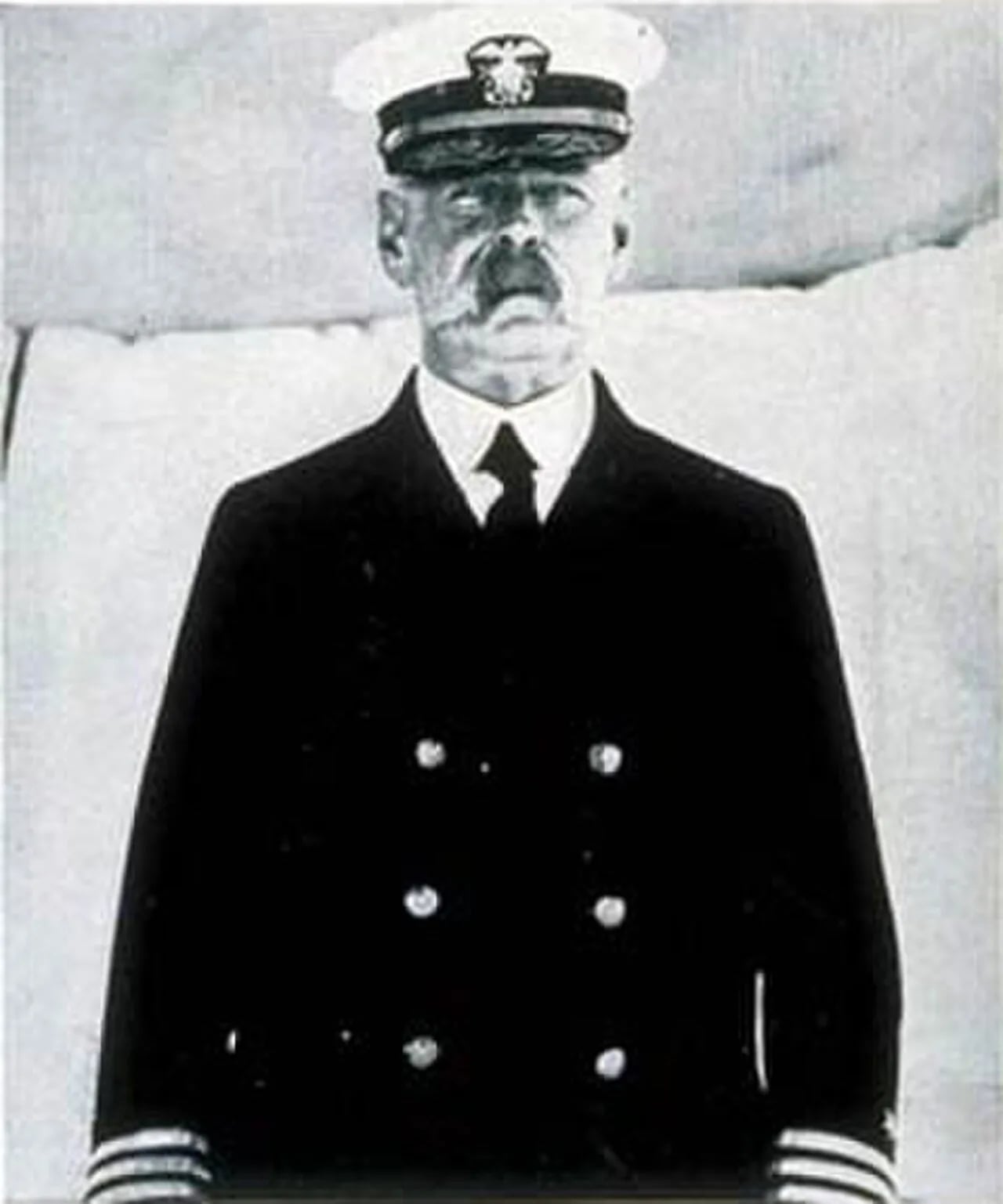 Porträt von Charles Frederick Hughes (1866–1934) – Gedenkseite