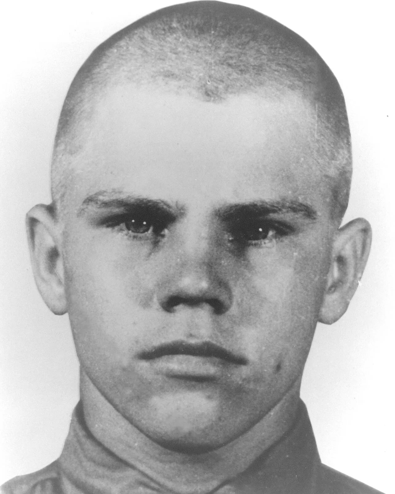 Portrait of Charles G. Abrell (1931–1951) – memorial page