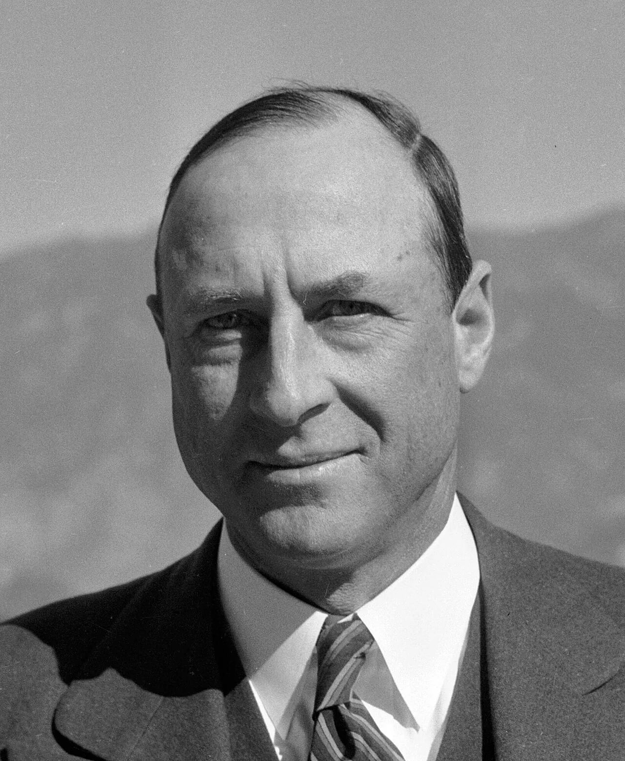 Portrait of Charles H. Strub (1884–1958) – memorial page