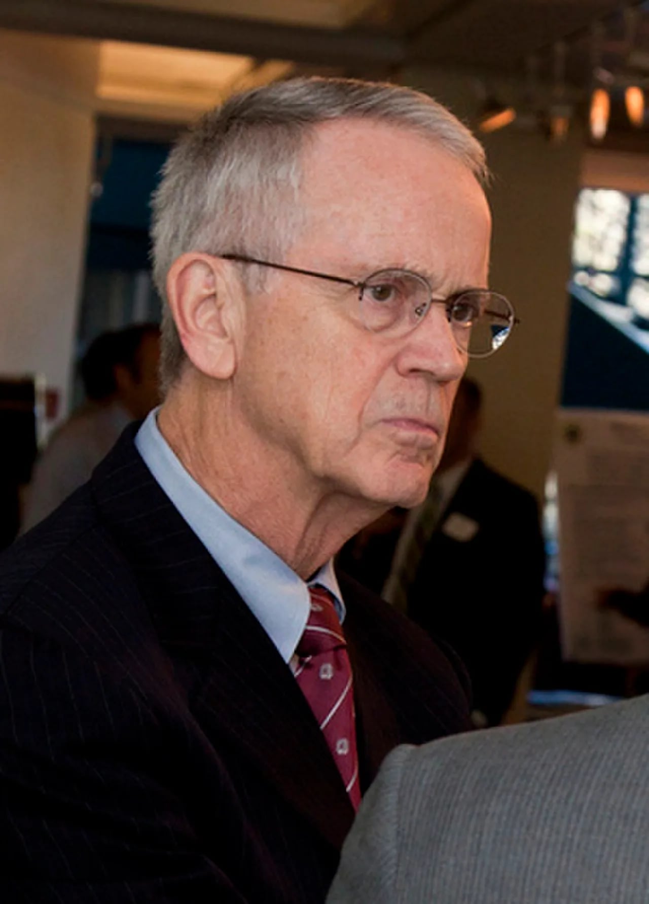 Porträt von Charles Marstiller Vest (1941–2013) – Gedenkseite