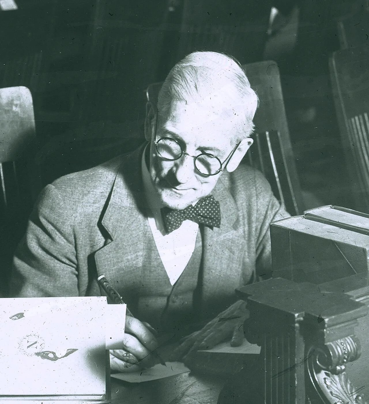 Portrait of Charles Martel (1860–1945) – memorial page