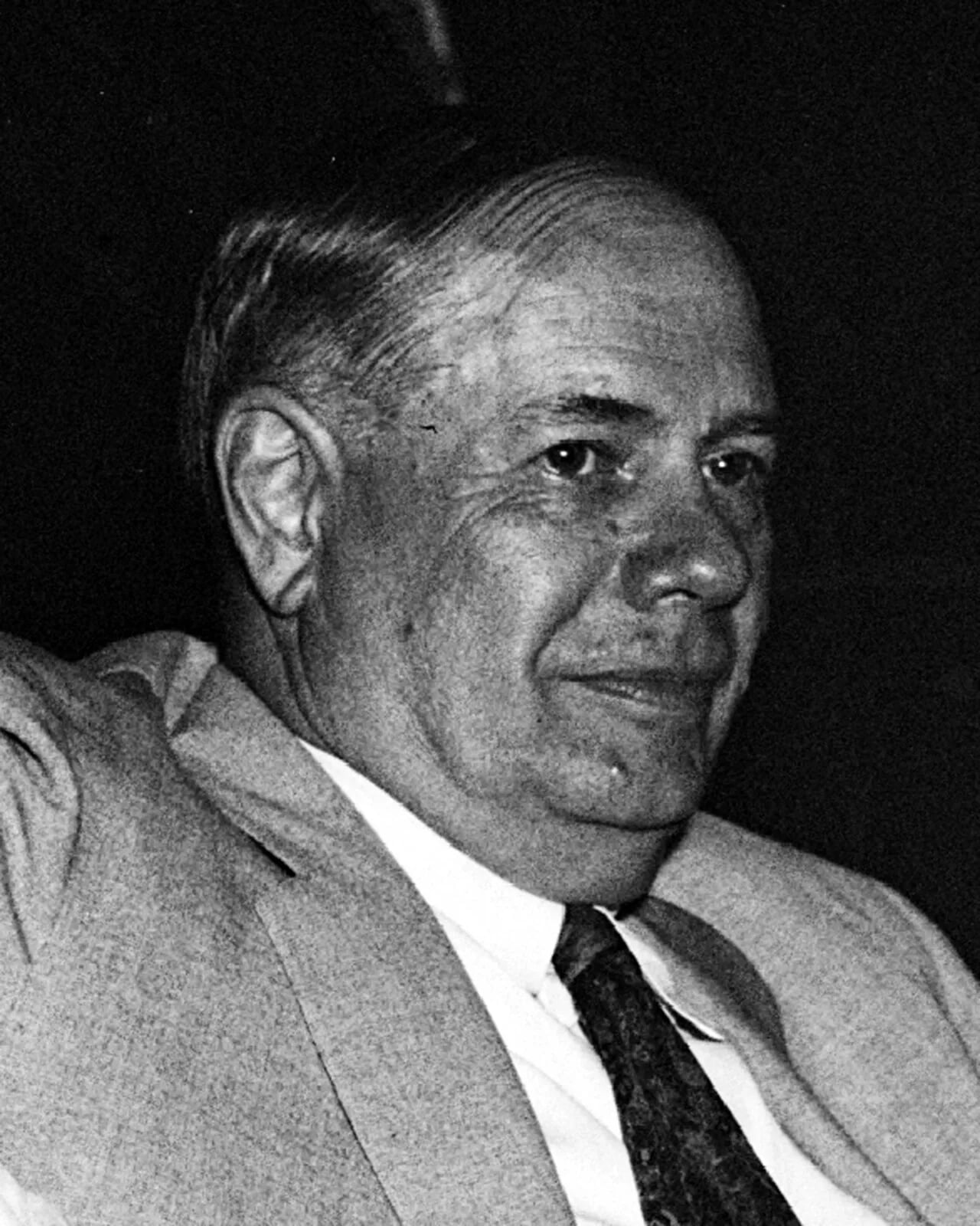 Portrait of Charles N. Crosby (1876–1951) – memorial page