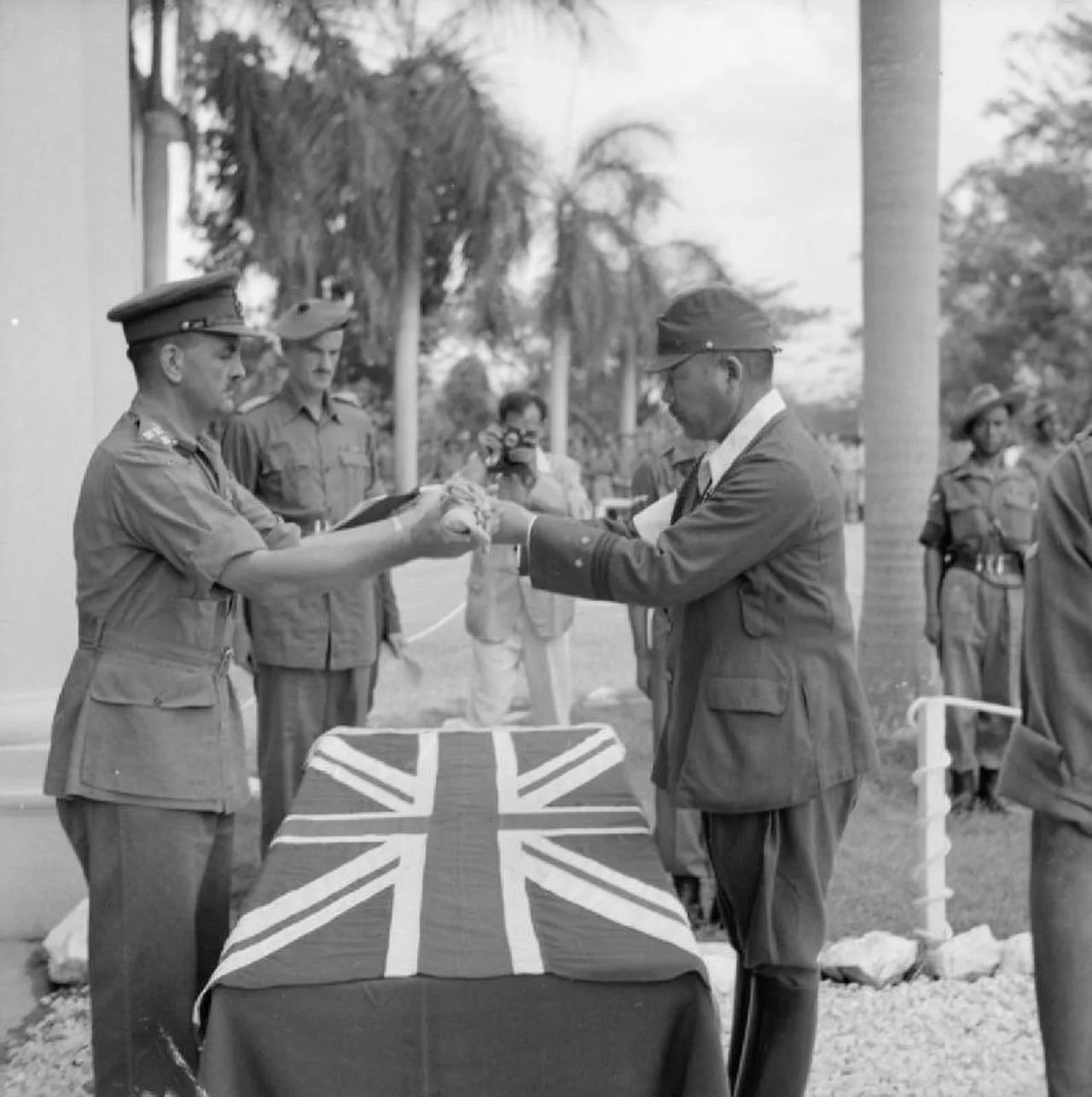 Portrait of Charles Phibbs Jones (1906–1988) – memorial page